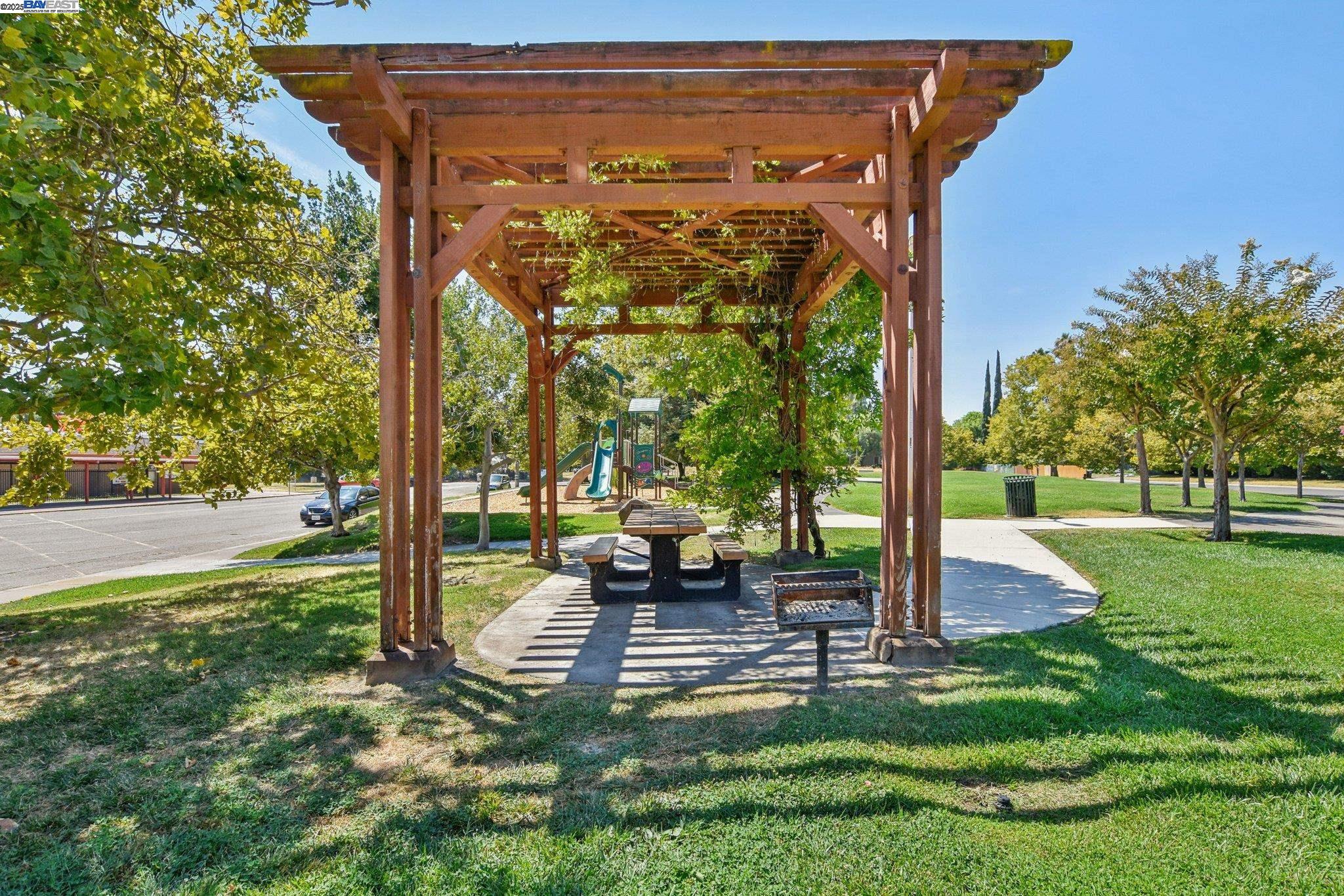 Detail Gallery Image 39 of 42 For 1332 Corodon St, Walnut Grove,  CA 95690 - 3 Beds | 2 Baths