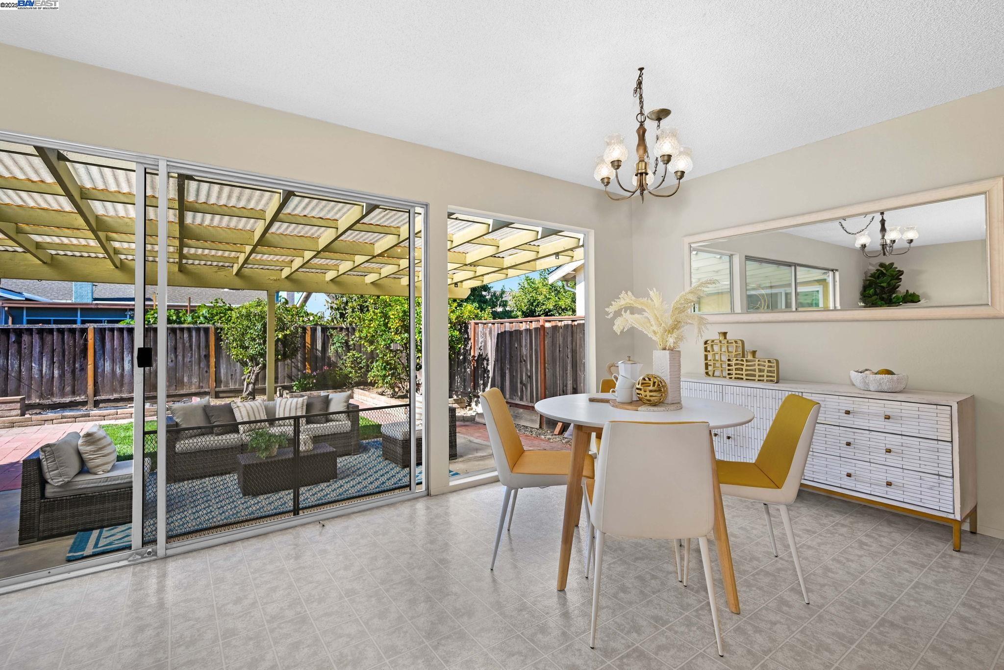 Detail Gallery Image 13 of 31 For 35579 Morley Pl, Fremont,  CA 94536 - 4 Beds | 2 Baths