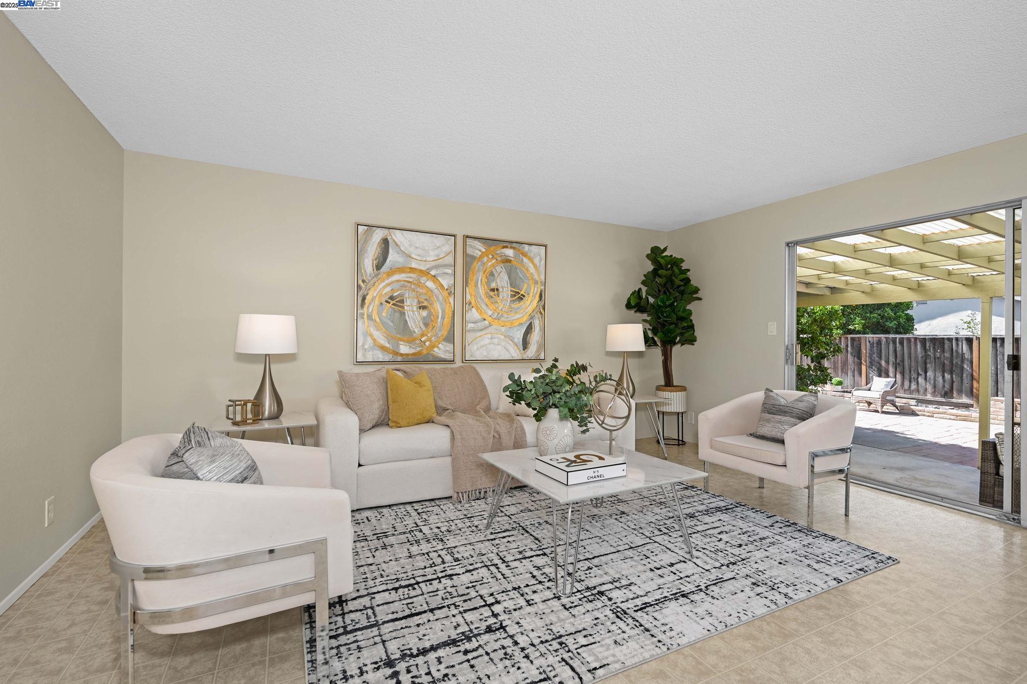 Detail Gallery Image 9 of 31 For 35579 Morley Pl, Fremont,  CA 94536 - 4 Beds | 2 Baths