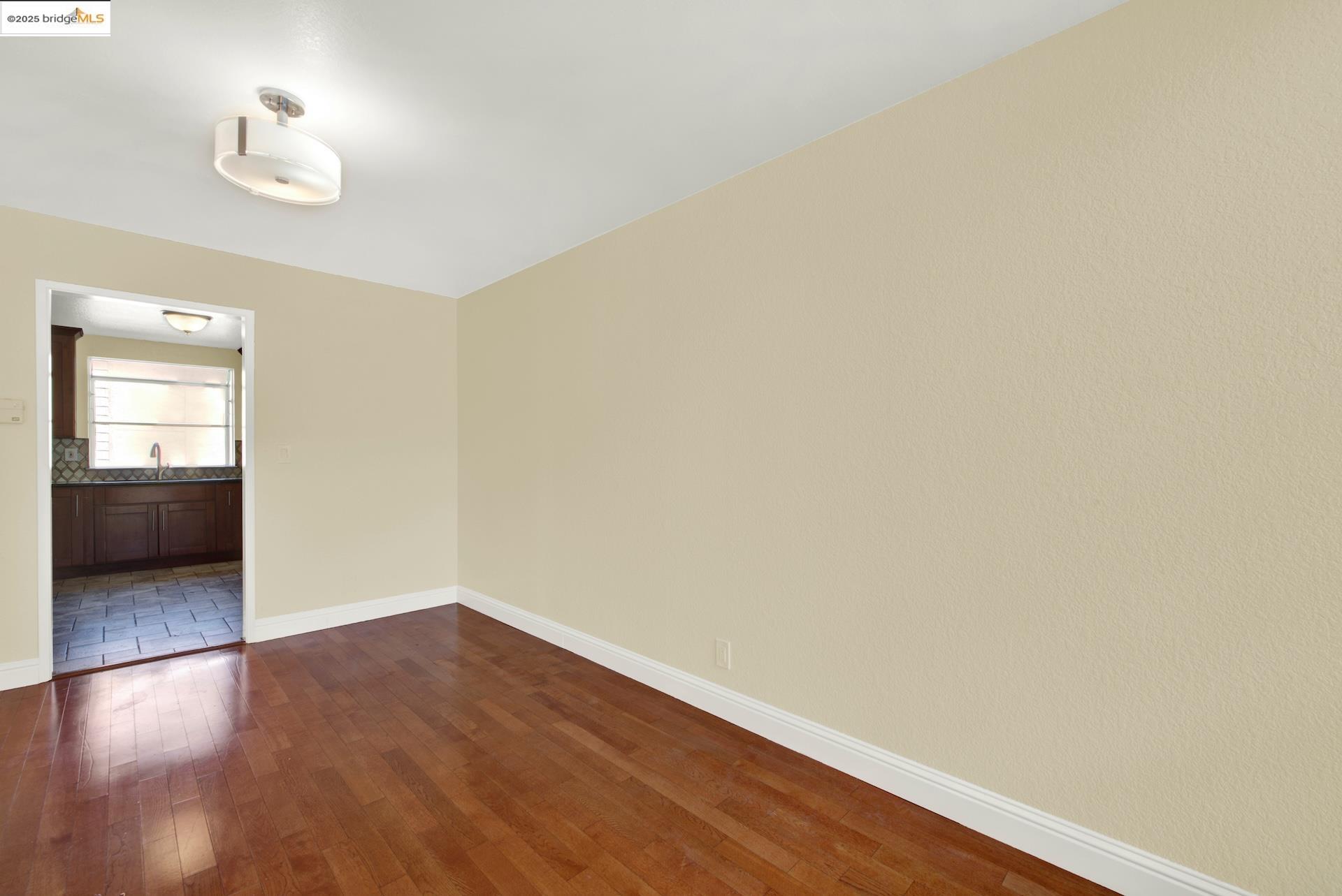 Detail Gallery Image 11 of 46 For 2121 Vale Rd #52,  San Pablo,  CA 94806 - 3 Beds | 3 Baths