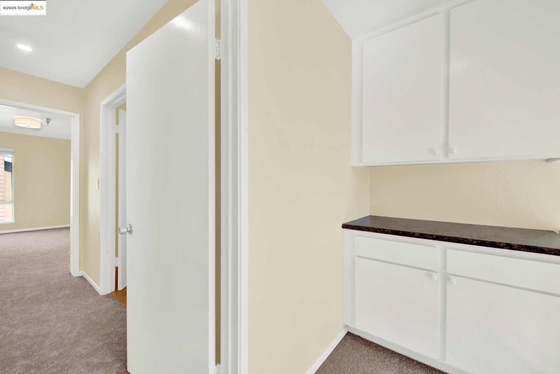 Detail Gallery Image 22 of 46 For 2121 Vale Rd #52,  San Pablo,  CA 94806 - 3 Beds | 3 Baths