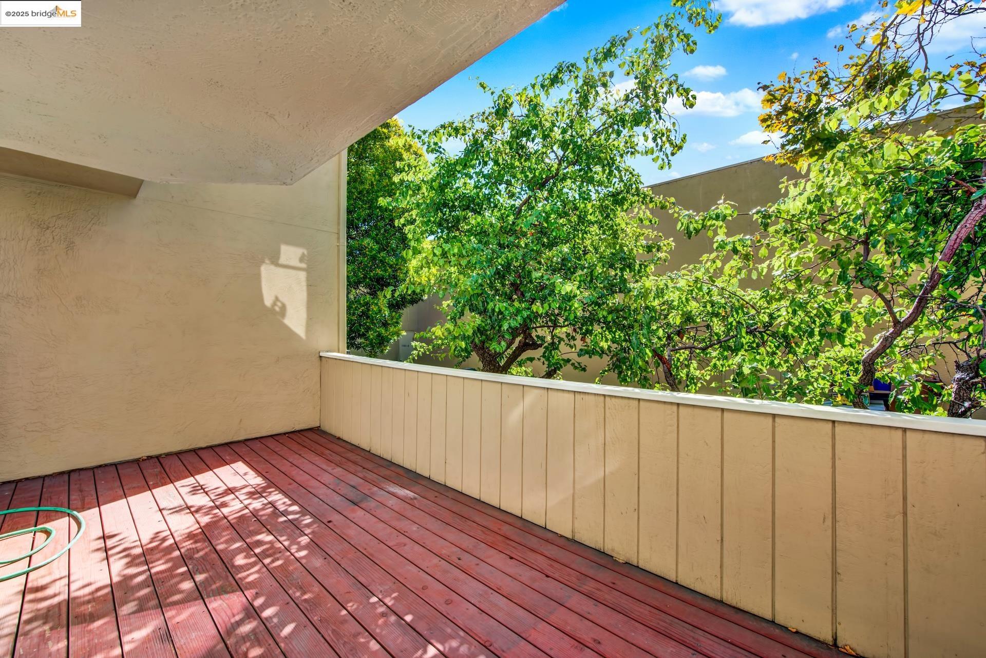 Detail Gallery Image 9 of 46 For 2121 Vale Rd #52,  San Pablo,  CA 94806 - 3 Beds | 3 Baths