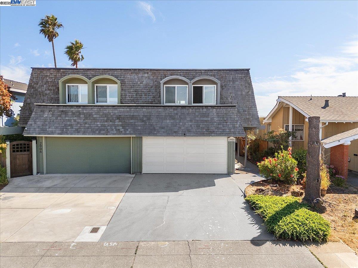 Detail Gallery Image 2 of 60 For 2904 Bayview Dr, Alameda,  CA 94501 - 3 Beds | 2/1 Baths