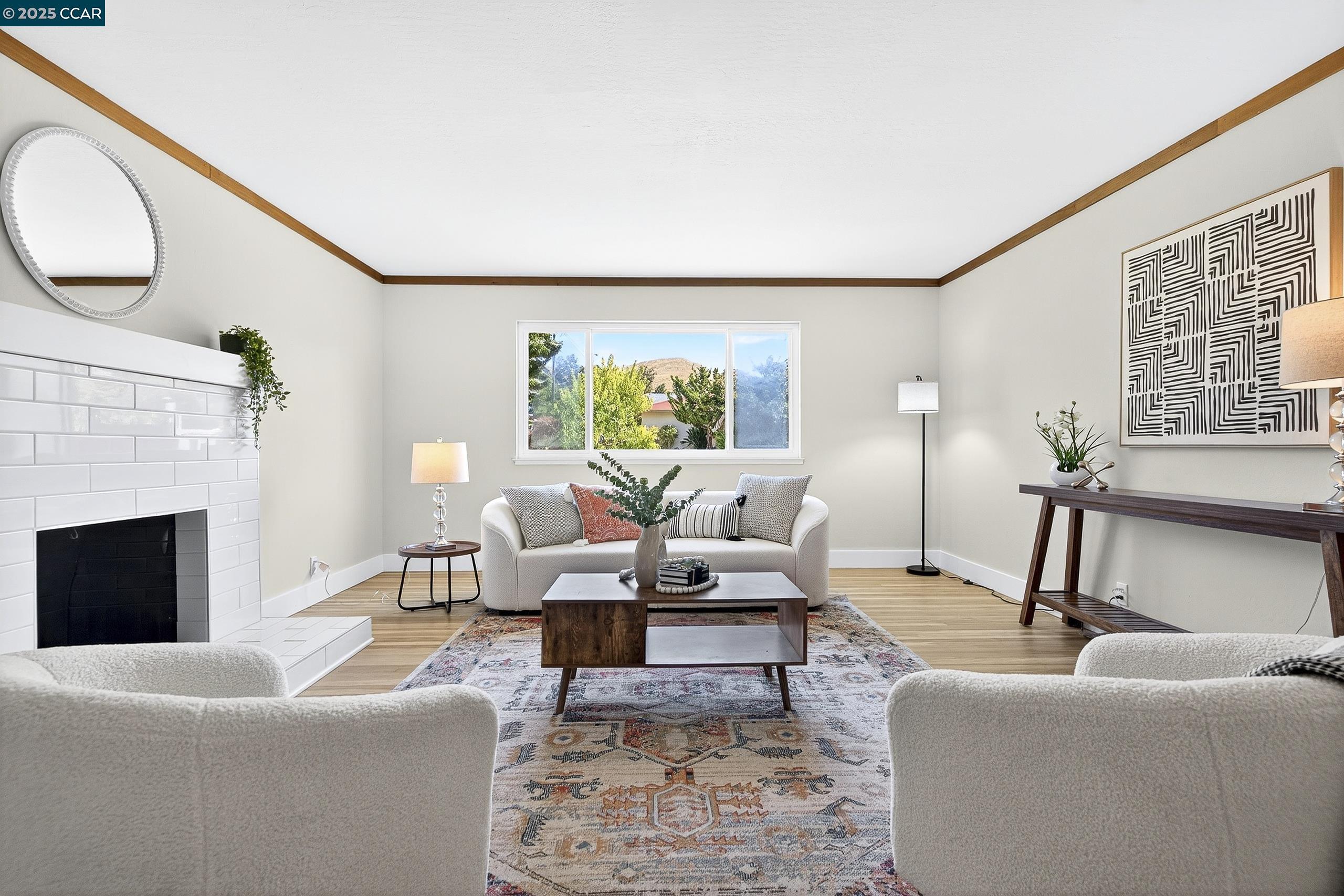 Detail Gallery Image 6 of 48 For 3846 Madera St, Pinole,  CA 94564 - 3 Beds | 3 Baths