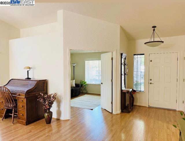 Detail Gallery Image 5 of 23 For 1084 Schadeck St, Manteca,  CA 95336 - 3 Beds | 2 Baths