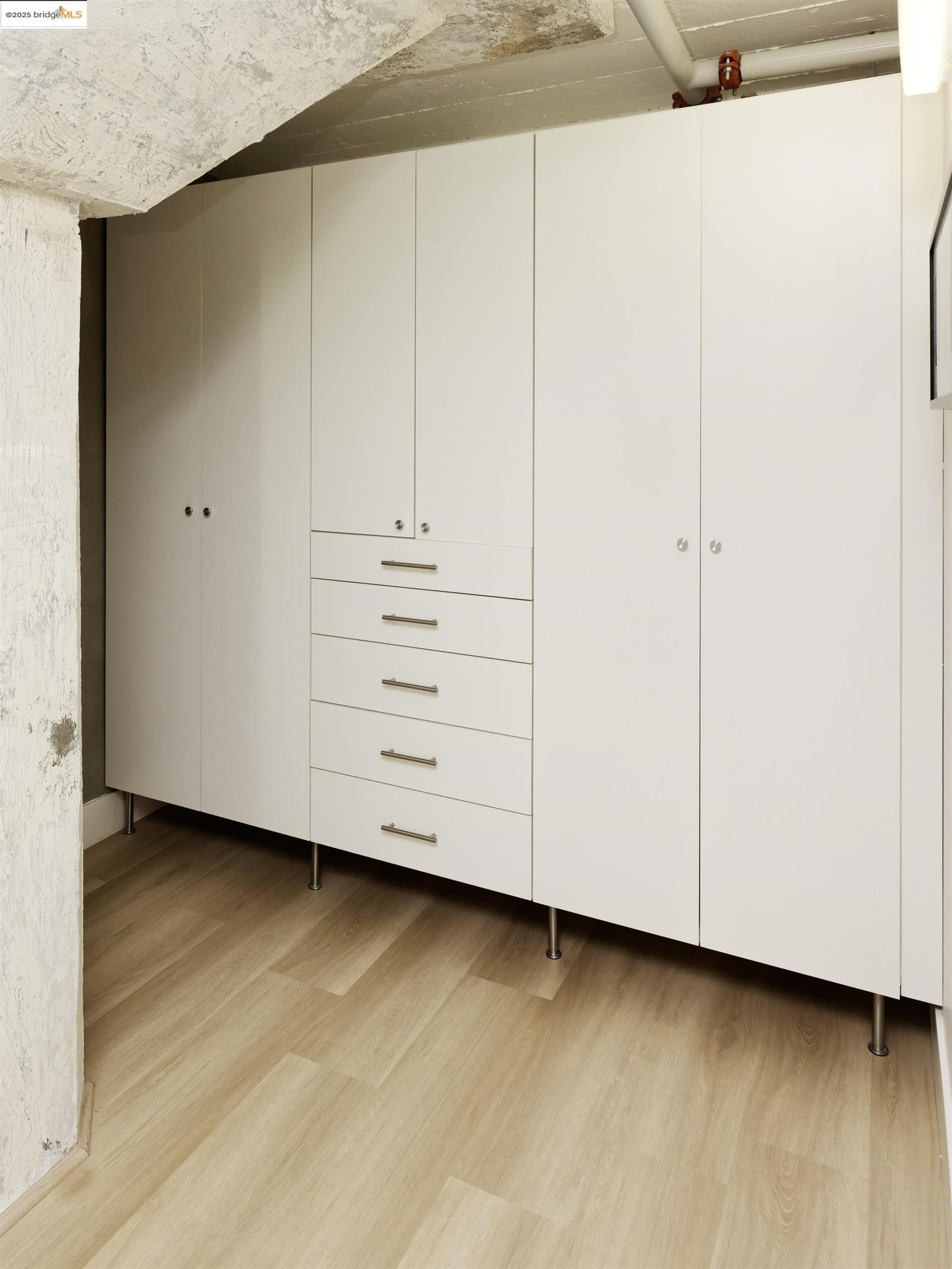 Detail Gallery Image 28 of 42 For 1201 Pine St #315,  Oakland,  CA 94607-1461 - 2 Beds | 2/1 Baths