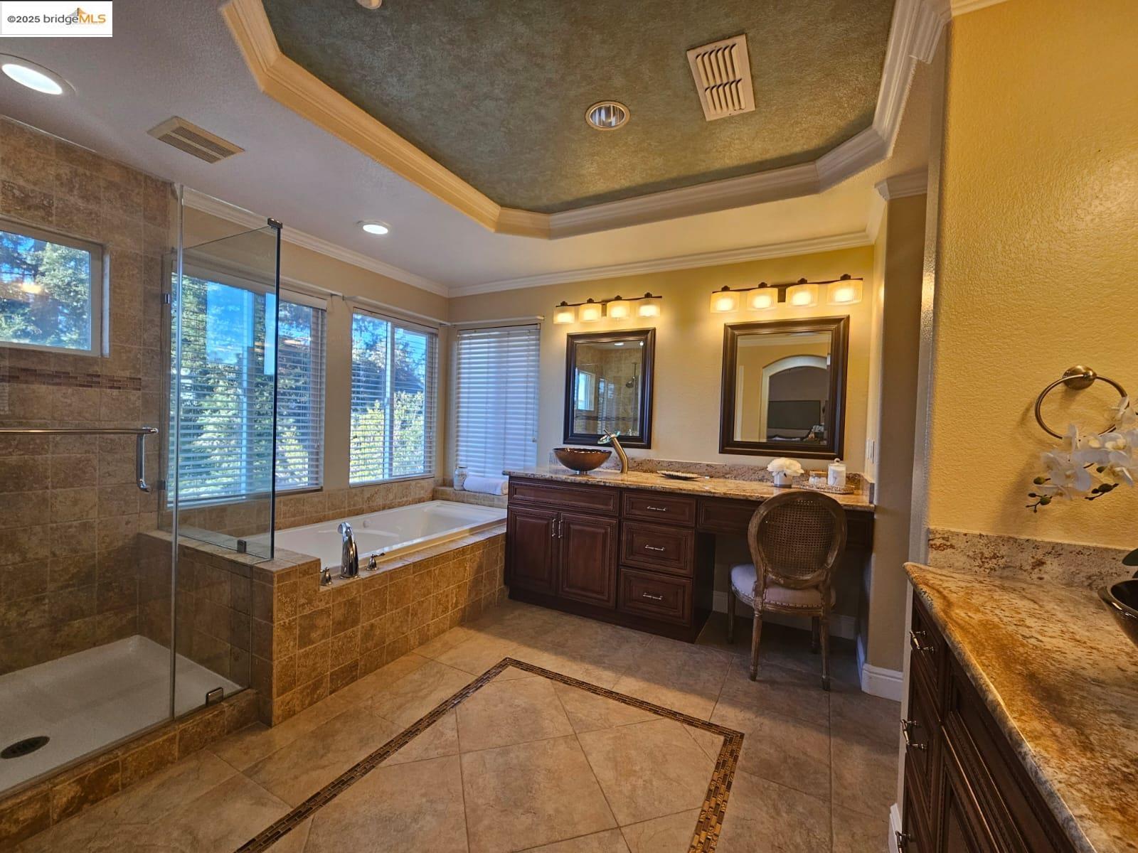Detail Gallery Image 19 of 24 For 1428 Legend Ln, Brentwood,  CA 94513 - 5 Beds | 3 Baths