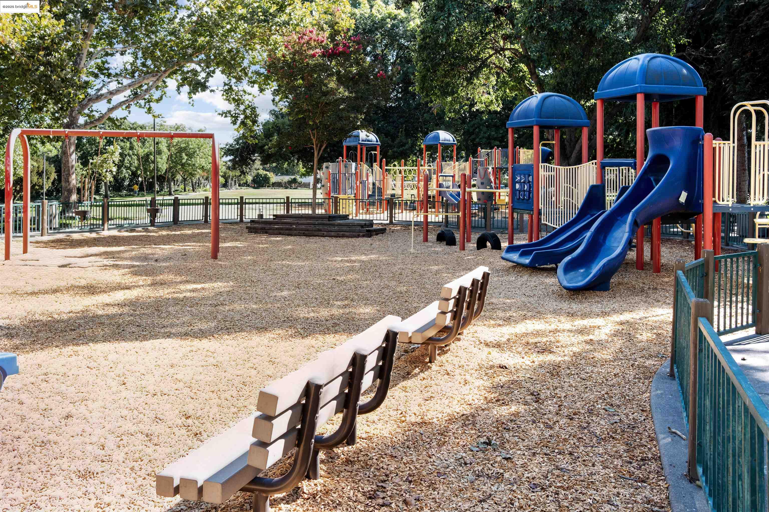 Detail Gallery Image 26 of 27 For 8263 Cardiff Dr, Dublin,  CA 94568 - 3 Beds | 2 Baths