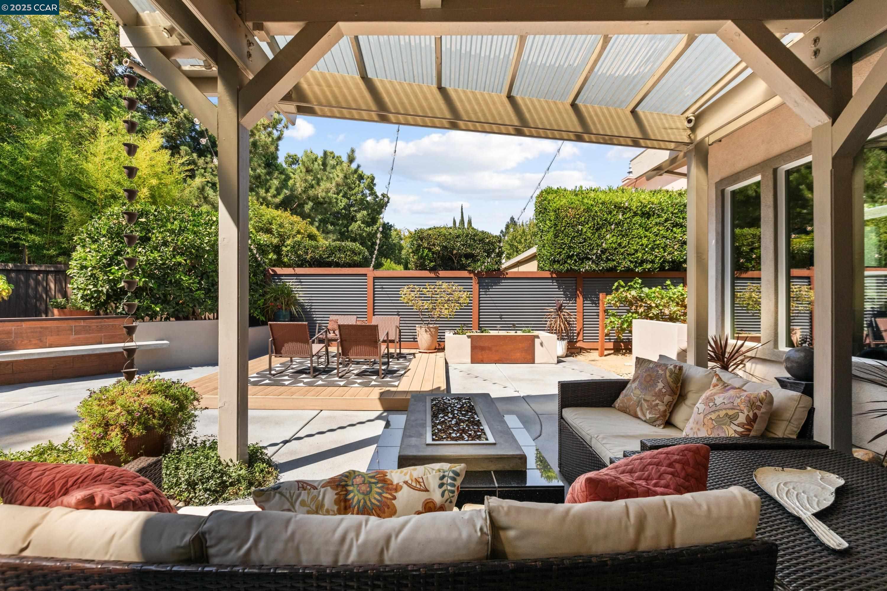 Detail Gallery Image 30 of 57 For 2645 Burnaby, Sacramento,  CA 95833 - 3 Beds | 2 Baths