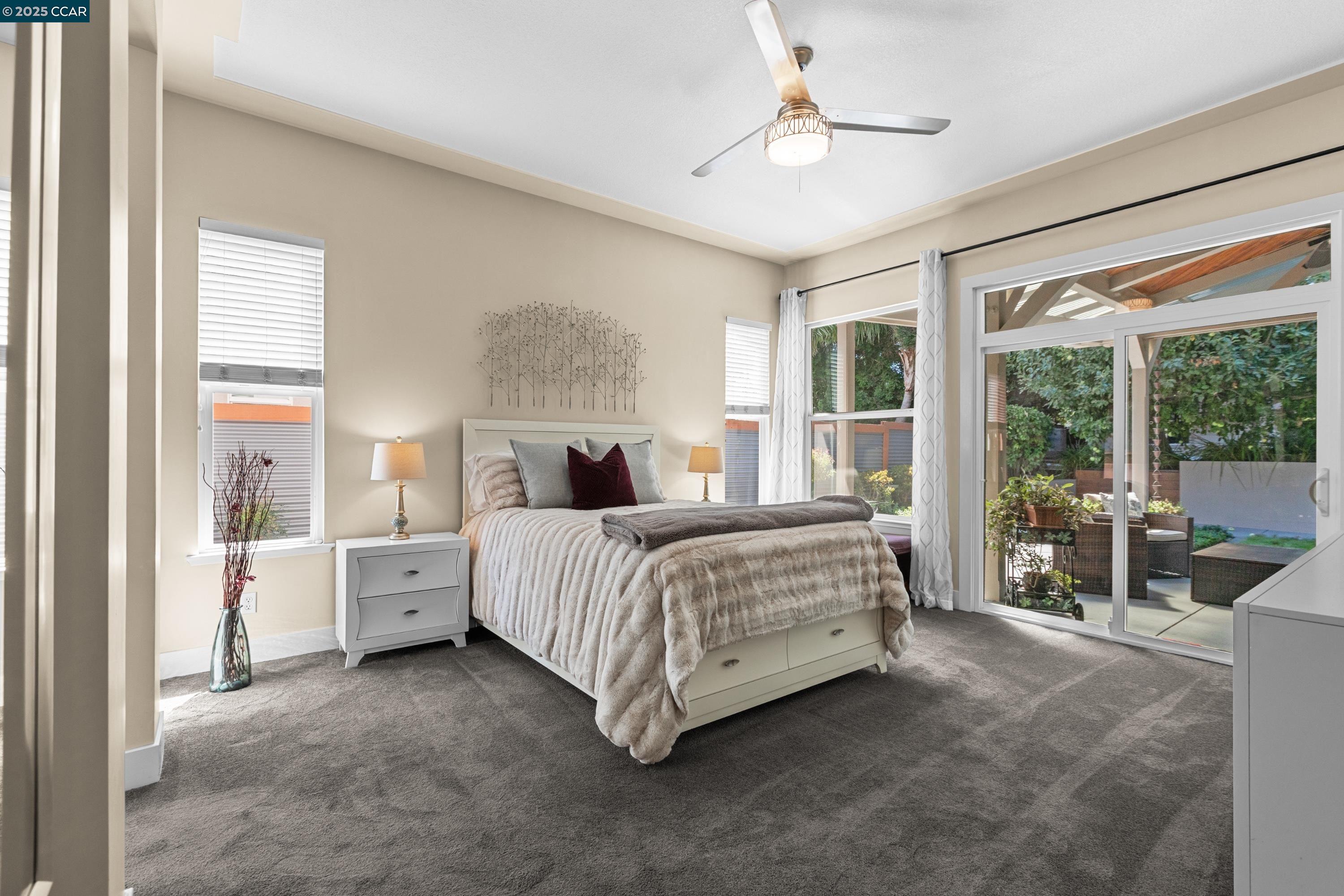 Detail Gallery Image 34 of 57 For 2645 Burnaby, Sacramento,  CA 95833 - 3 Beds | 2 Baths