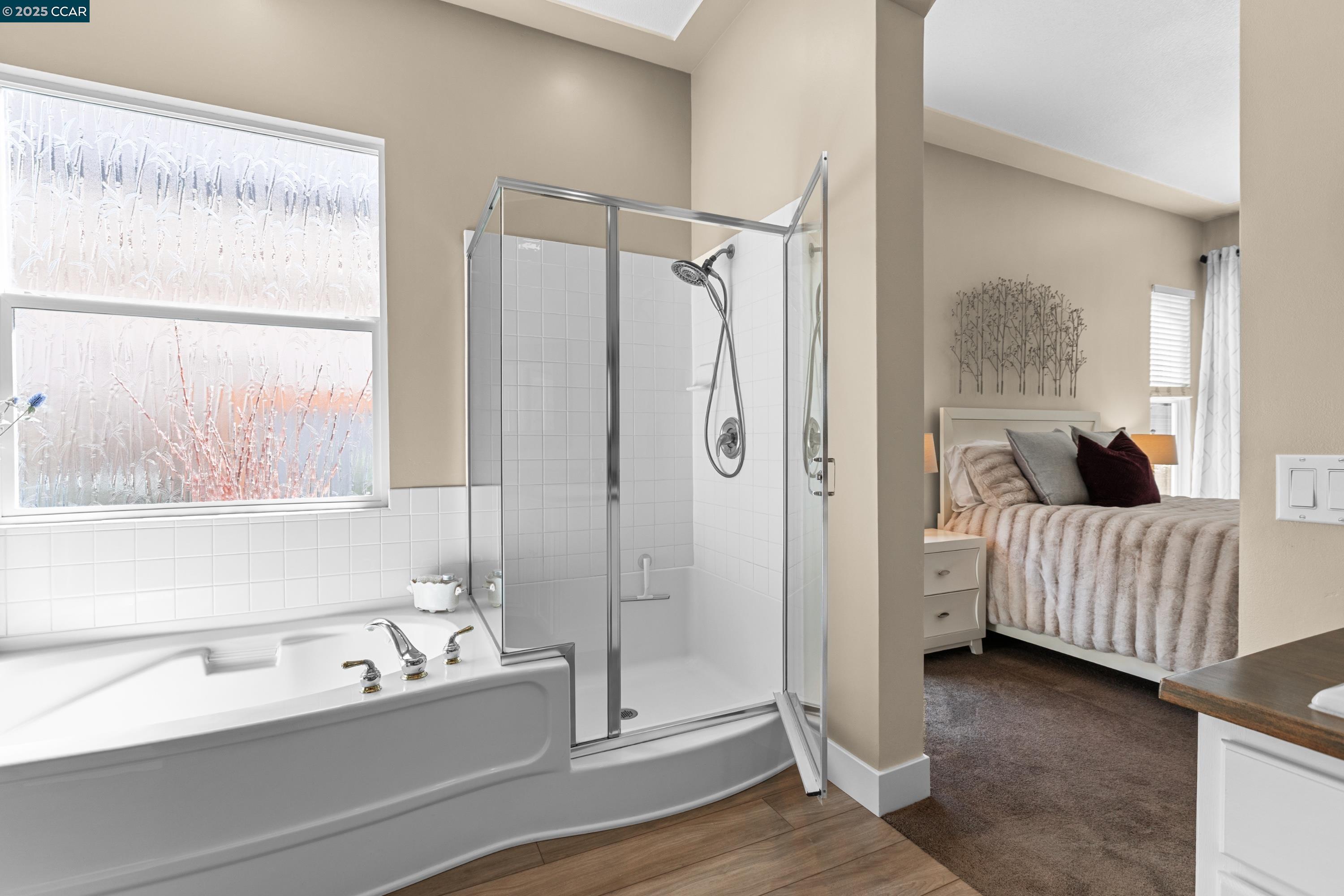 Detail Gallery Image 40 of 57 For 2645 Burnaby, Sacramento,  CA 95833 - 3 Beds | 2 Baths