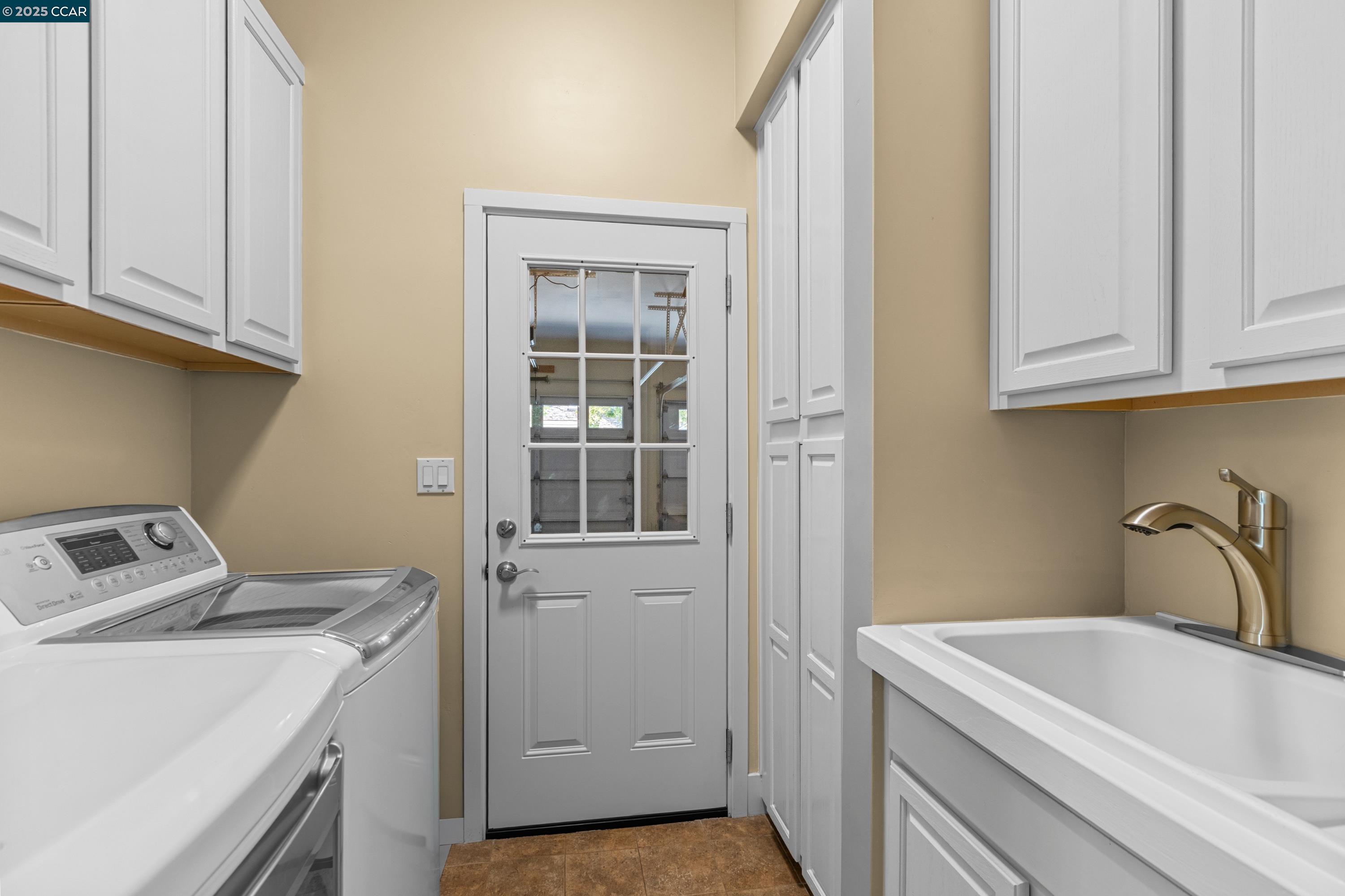 Detail Gallery Image 50 of 57 For 2645 Burnaby, Sacramento,  CA 95833 - 3 Beds | 2 Baths
