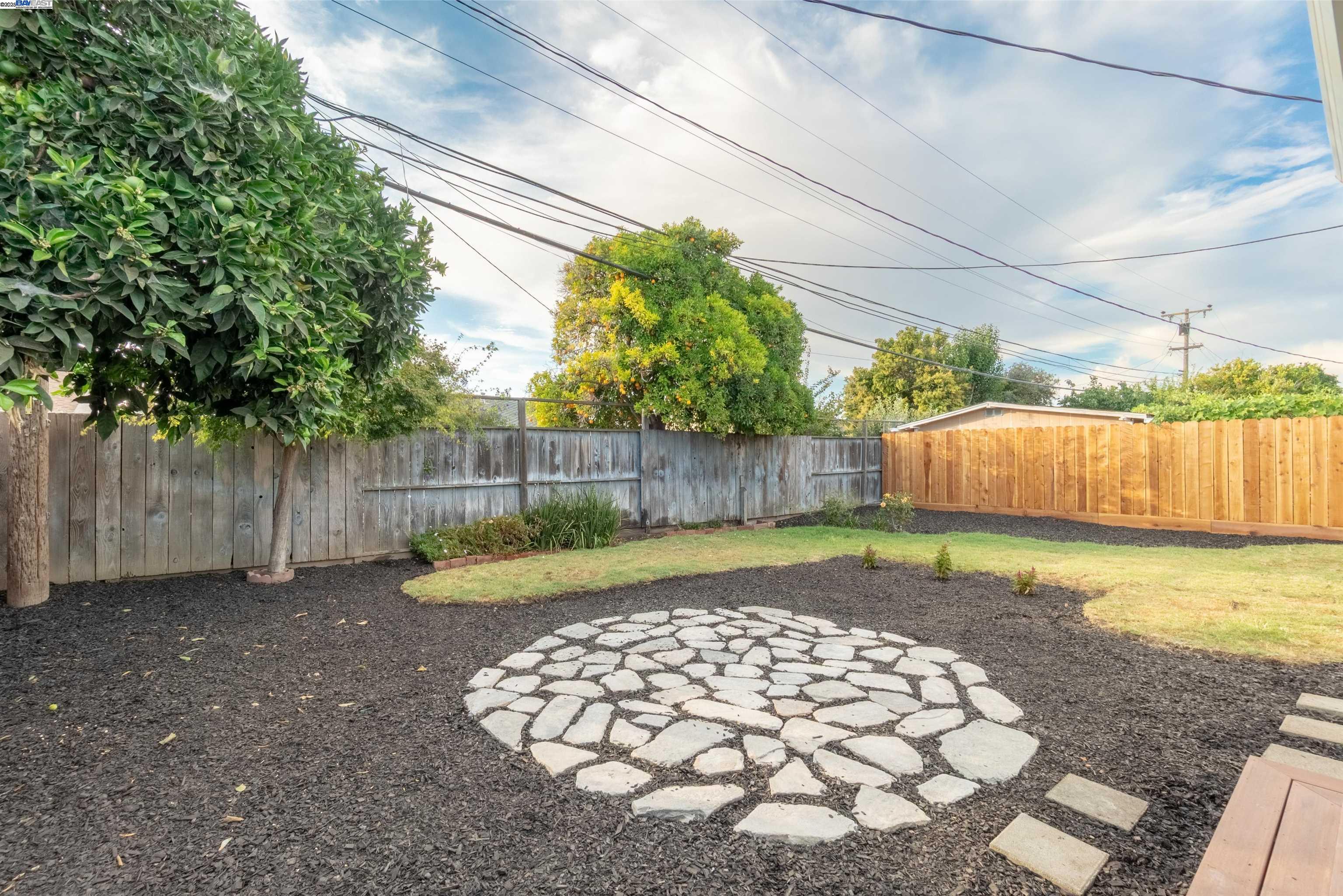 Detail Gallery Image 22 of 25 For 4759 Stevenson Blvd, Fremont,  CA 94538 - 3 Beds | 2 Baths