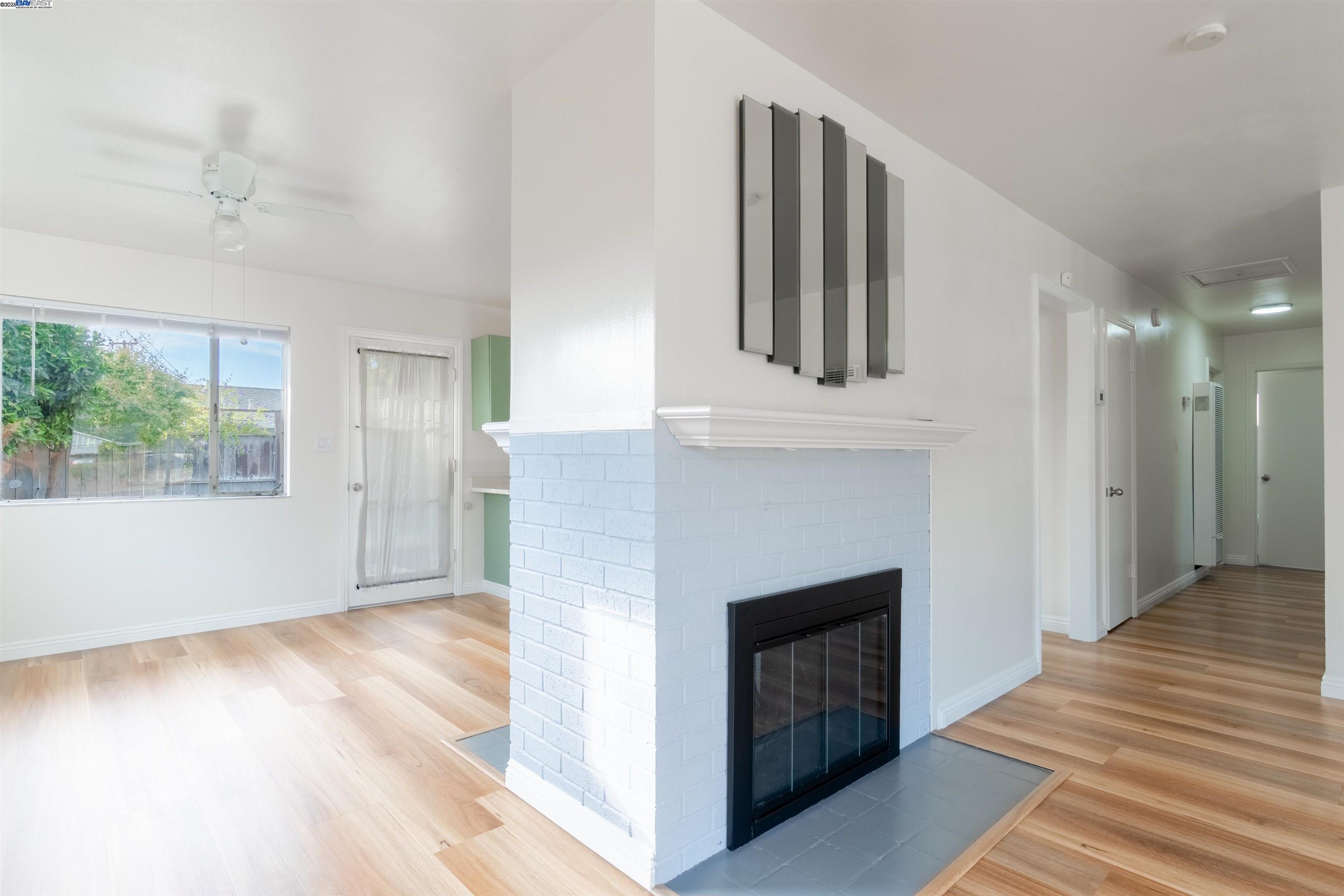 Detail Gallery Image 6 of 25 For 4759 Stevenson Blvd, Fremont,  CA 94538 - 3 Beds | 2 Baths