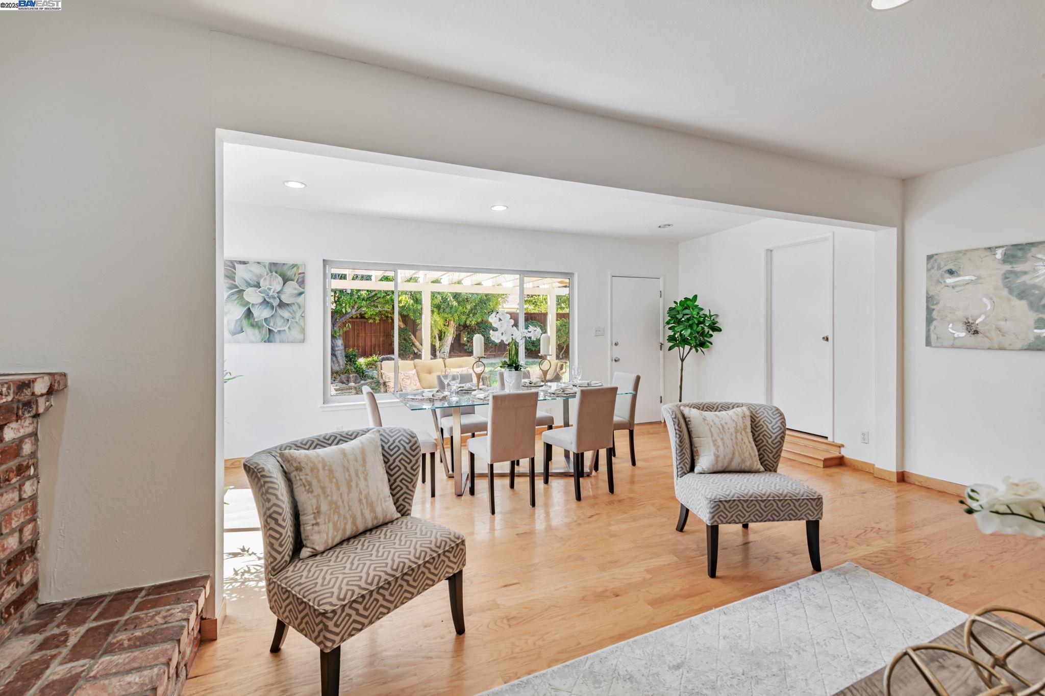 Detail Gallery Image 12 of 34 For 4751 Wadsworth Ct, Fremont,  CA 94538 - 4 Beds | 3 Baths