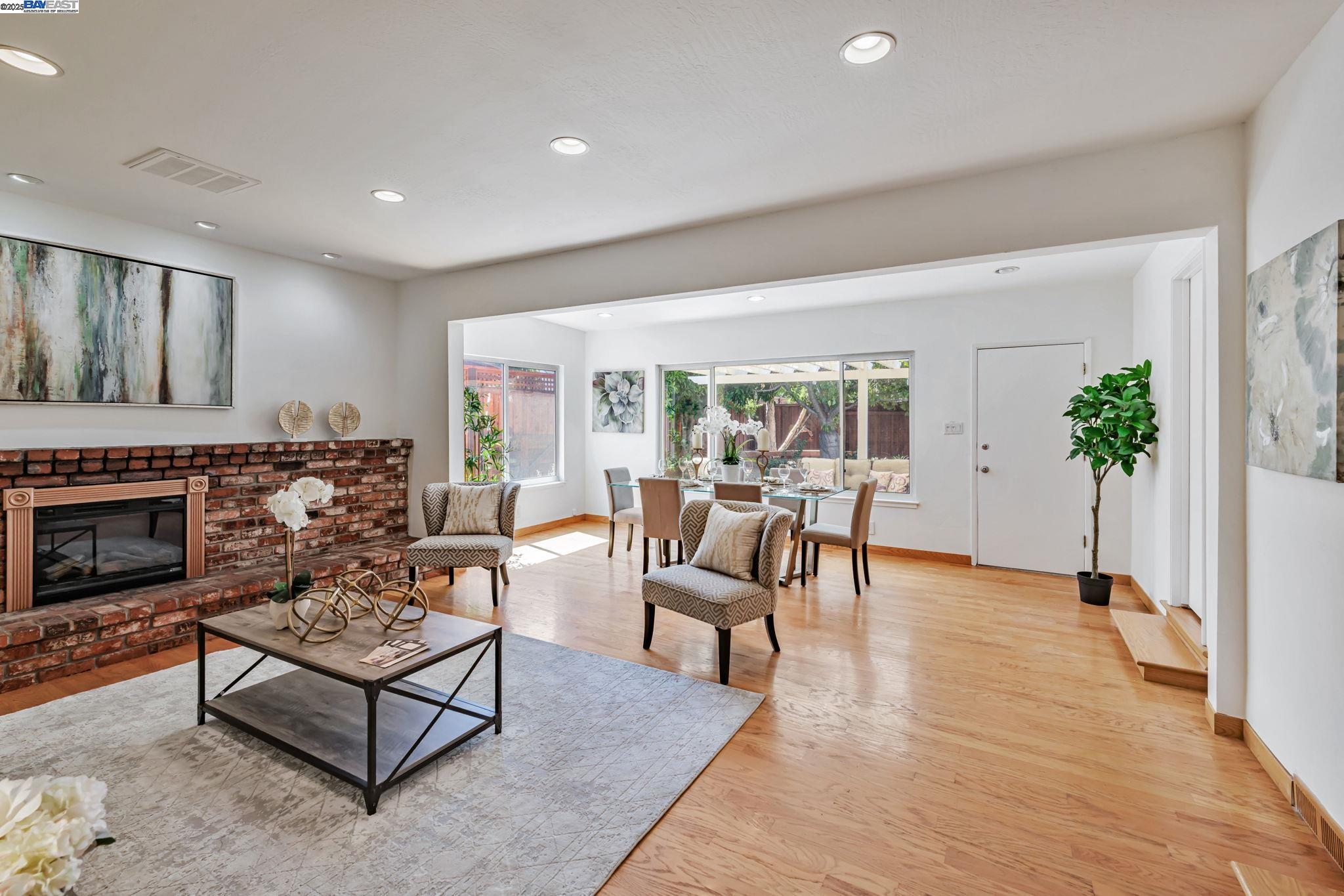 Detail Gallery Image 14 of 34 For 4751 Wadsworth Ct, Fremont,  CA 94538 - 4 Beds | 3 Baths