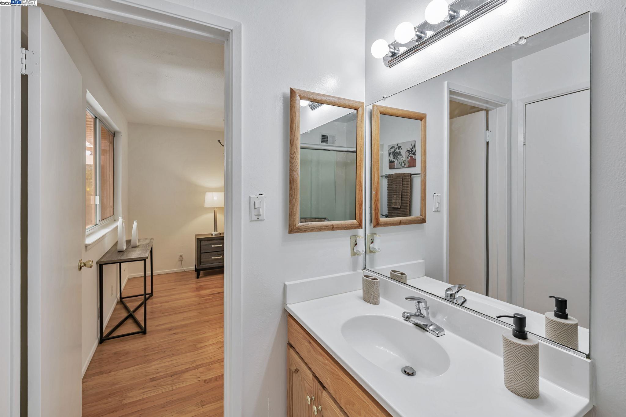 Detail Gallery Image 20 of 34 For 4751 Wadsworth Ct, Fremont,  CA 94538 - 4 Beds | 3 Baths