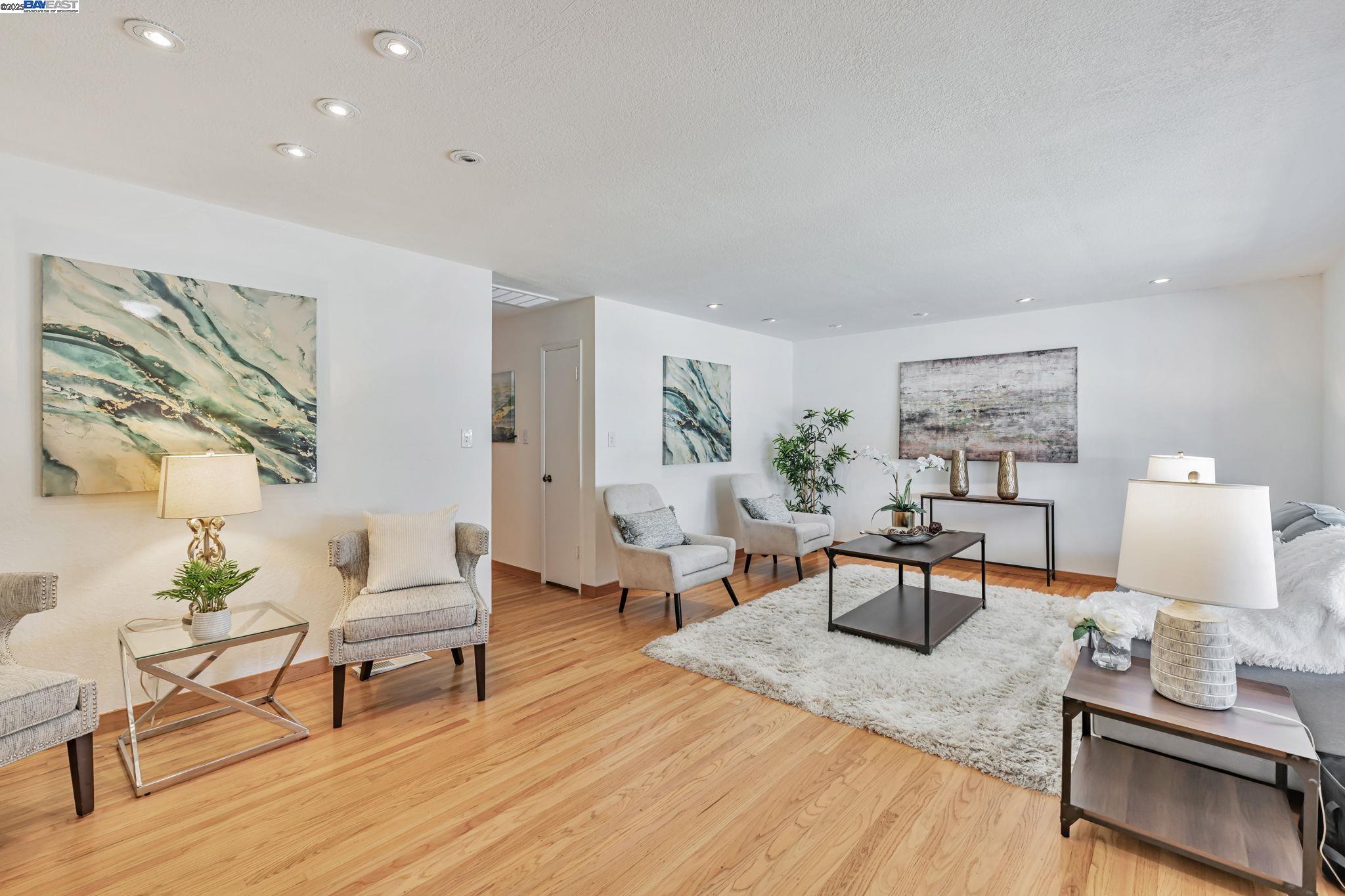 Detail Gallery Image 5 of 34 For 4751 Wadsworth Ct, Fremont,  CA 94538 - 4 Beds | 3 Baths