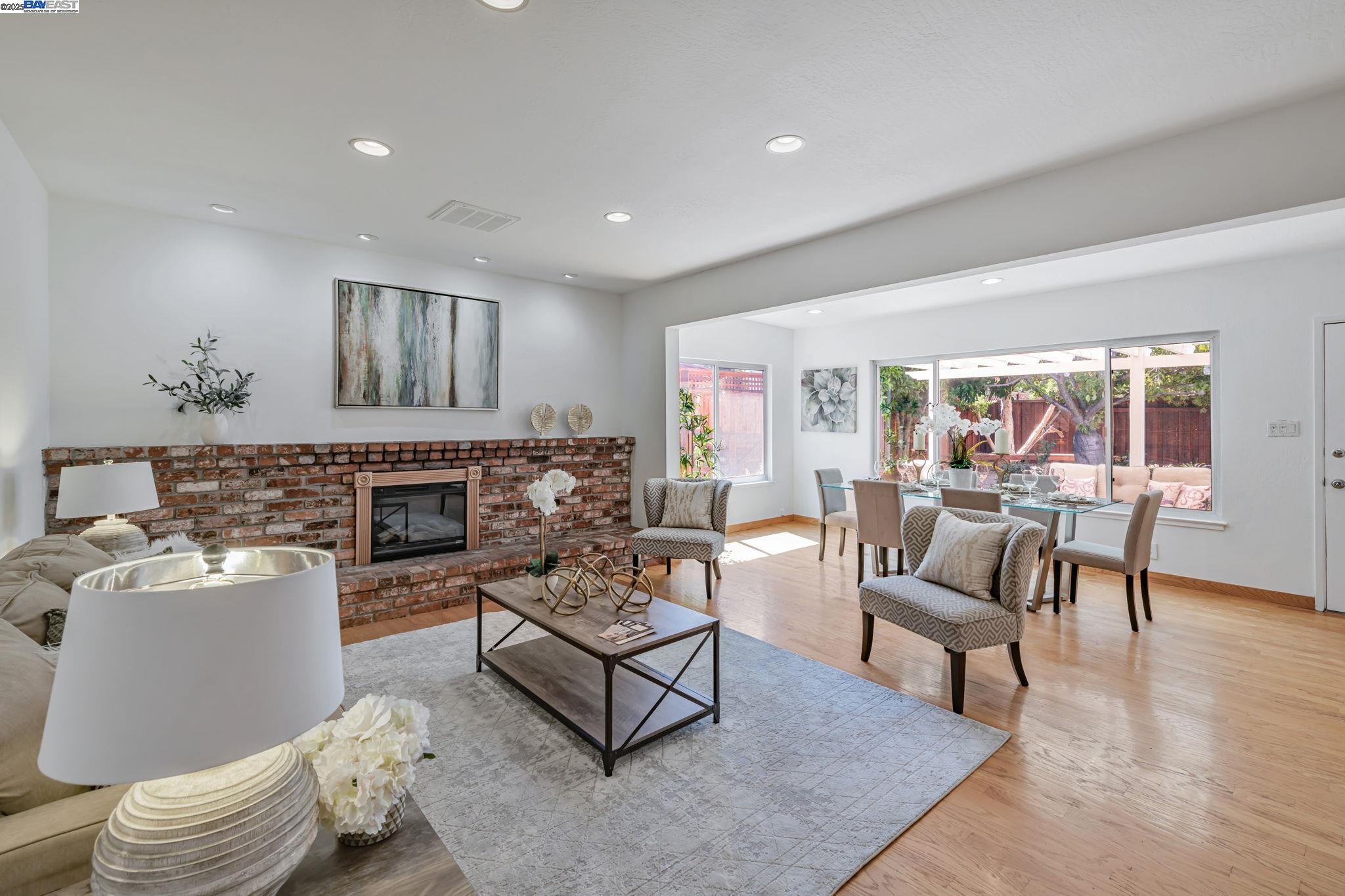 Detail Gallery Image 9 of 34 For 4751 Wadsworth Ct, Fremont,  CA 94538 - 4 Beds | 3 Baths