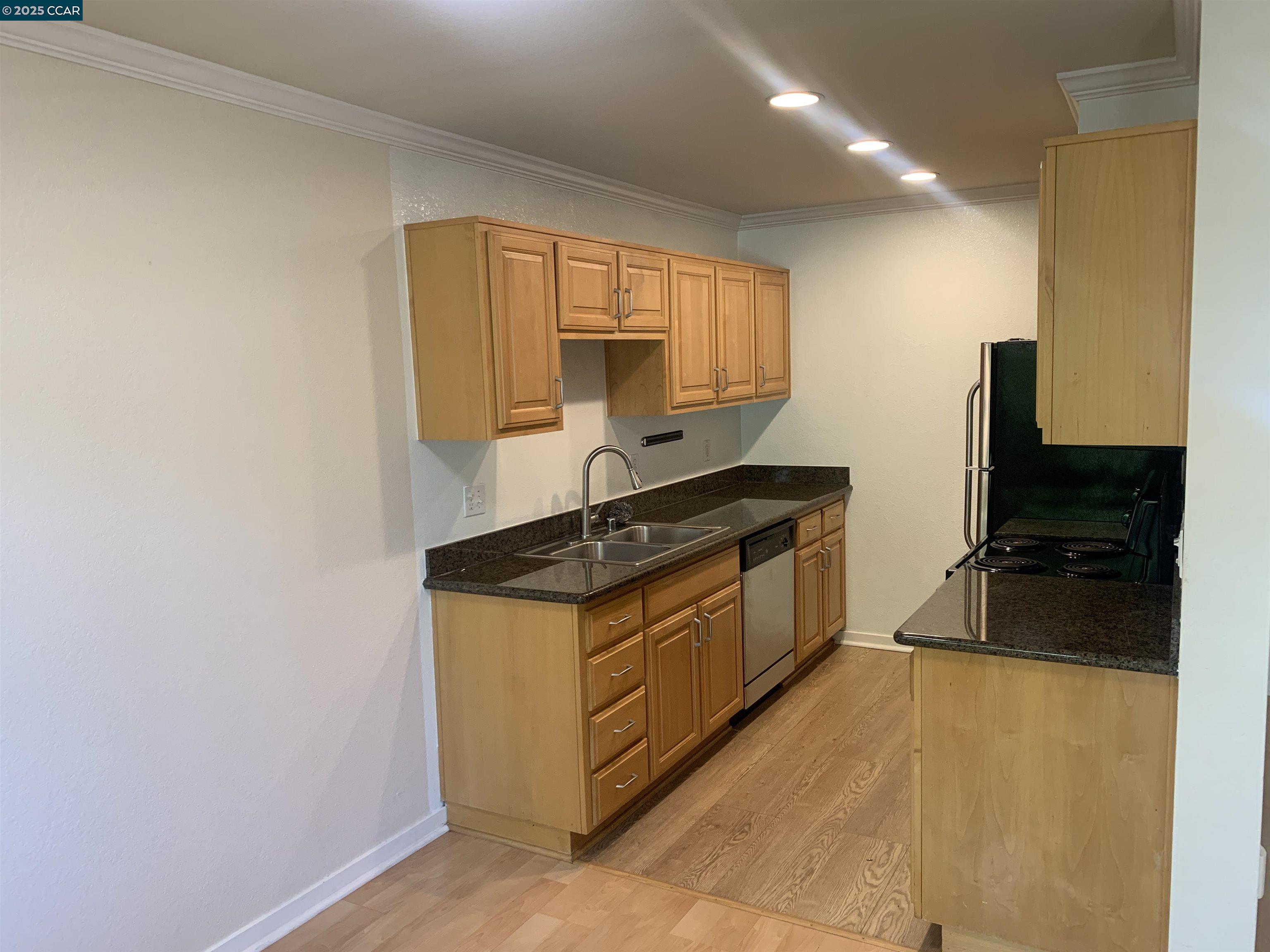 Photo #3: 41109245 Listing 