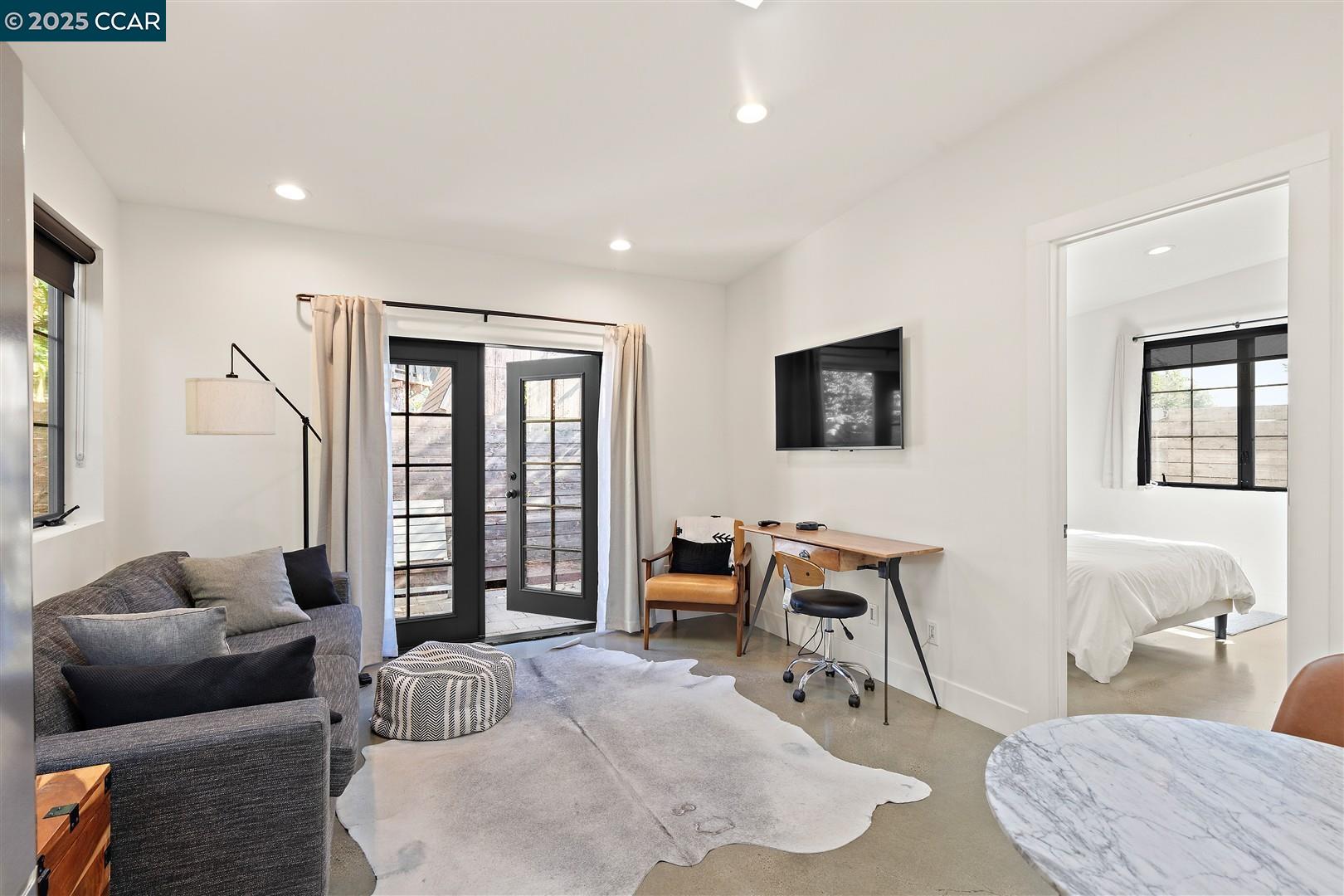 Detail Gallery Image 44 of 60 For 627 59th St, Oakland,  CA 94609 - – Beds | – Baths