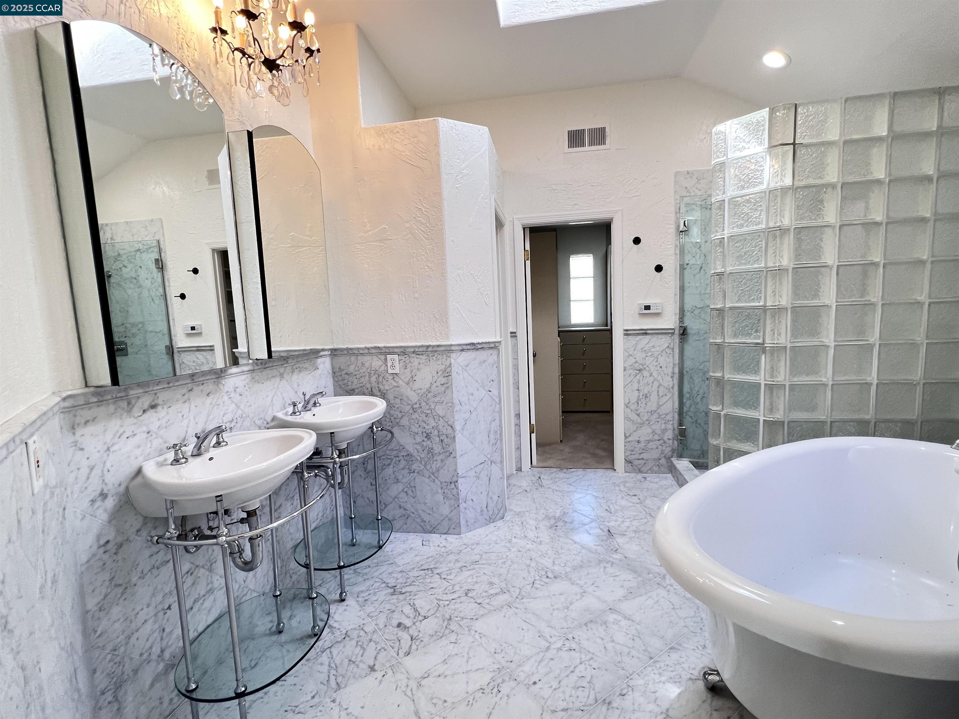 Detail Gallery Image 17 of 39 For 120 Cortona Dr, San Ramon,  CA 94582 - 3 Beds | 2 Baths