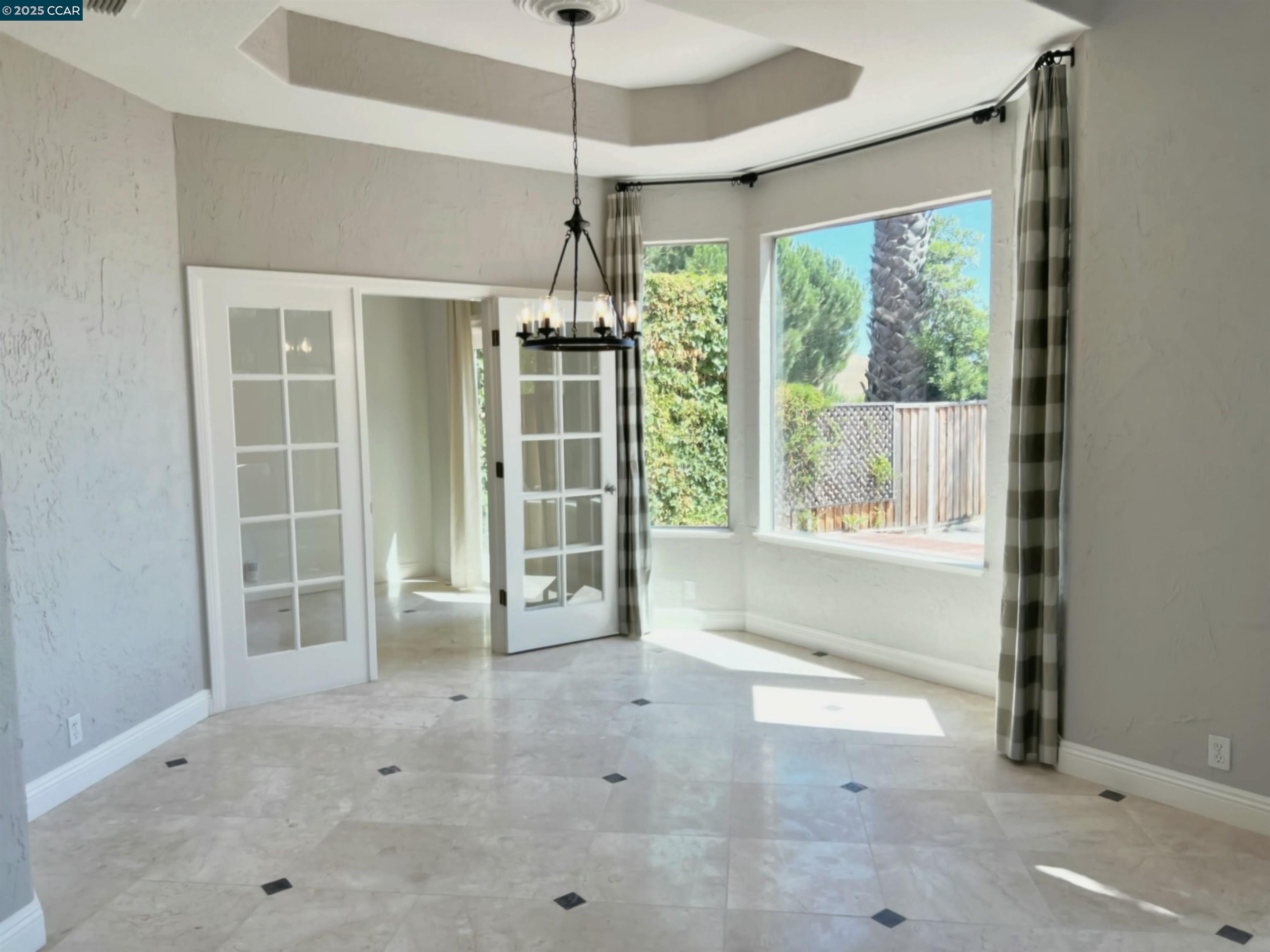 Detail Gallery Image 7 of 39 For 120 Cortona Dr, San Ramon,  CA 94582 - 3 Beds | 2 Baths