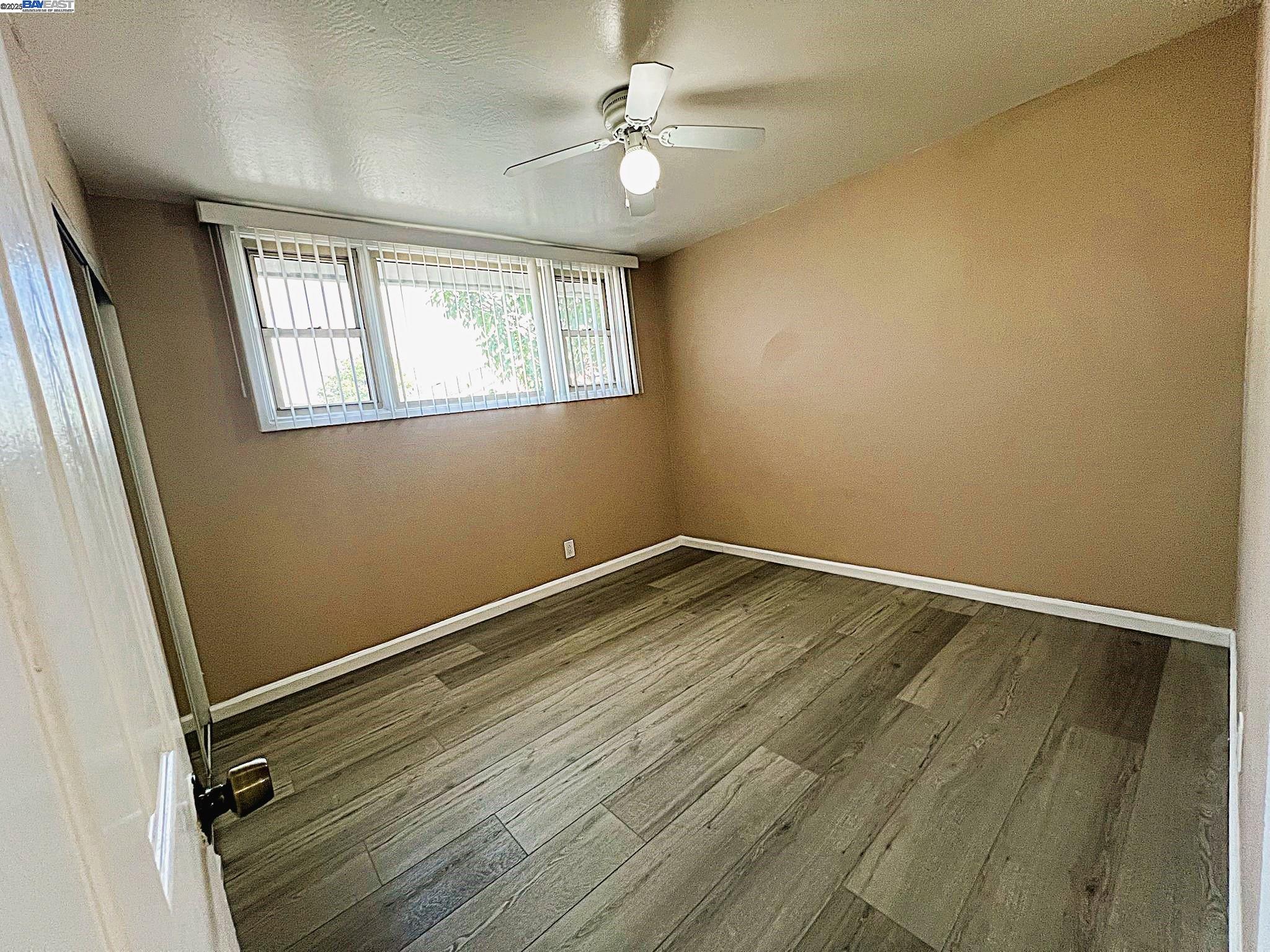 Detail Gallery Image 16 of 23 For 344 Rousseau St, Hayward,  CA 94544 - 3 Beds | 2 Baths