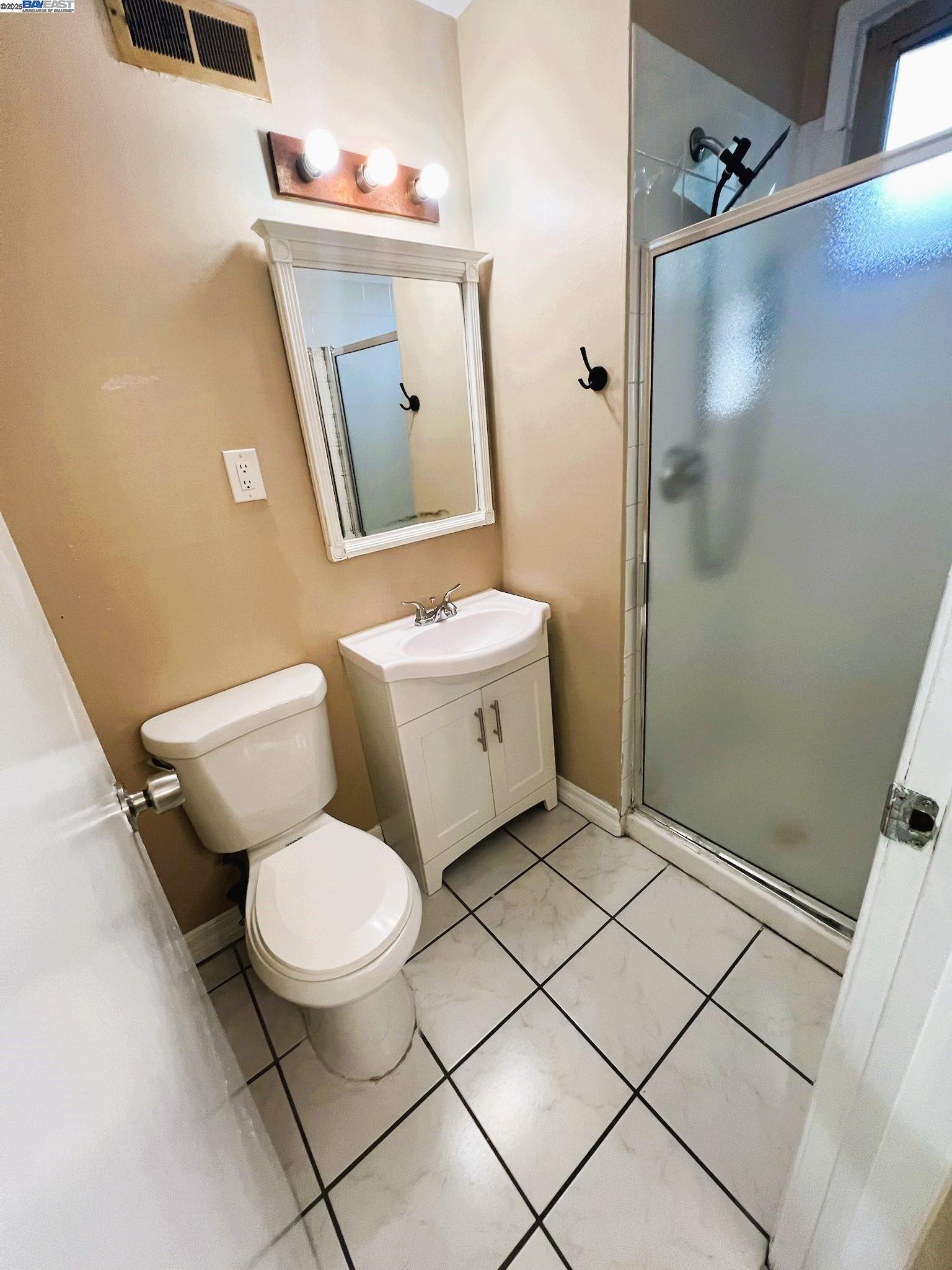 Detail Gallery Image 22 of 23 For 344 Rousseau St, Hayward,  CA 94544 - 3 Beds | 2 Baths