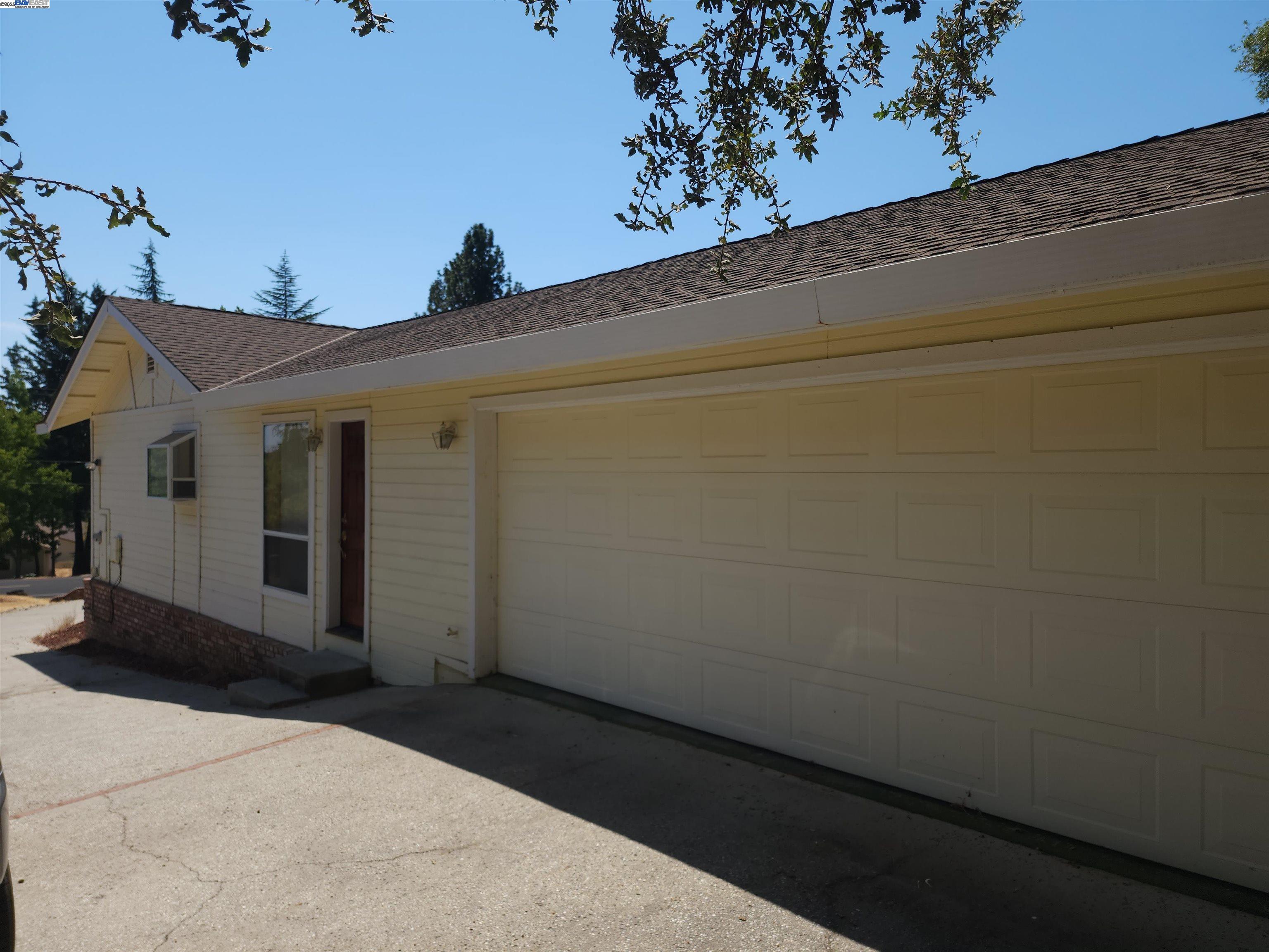 Detail Gallery Image 36 of 48 For 13312 Thistle Loop, Penn Valley,  CA 95946-9146 - 4 Beds | 2/1 Baths