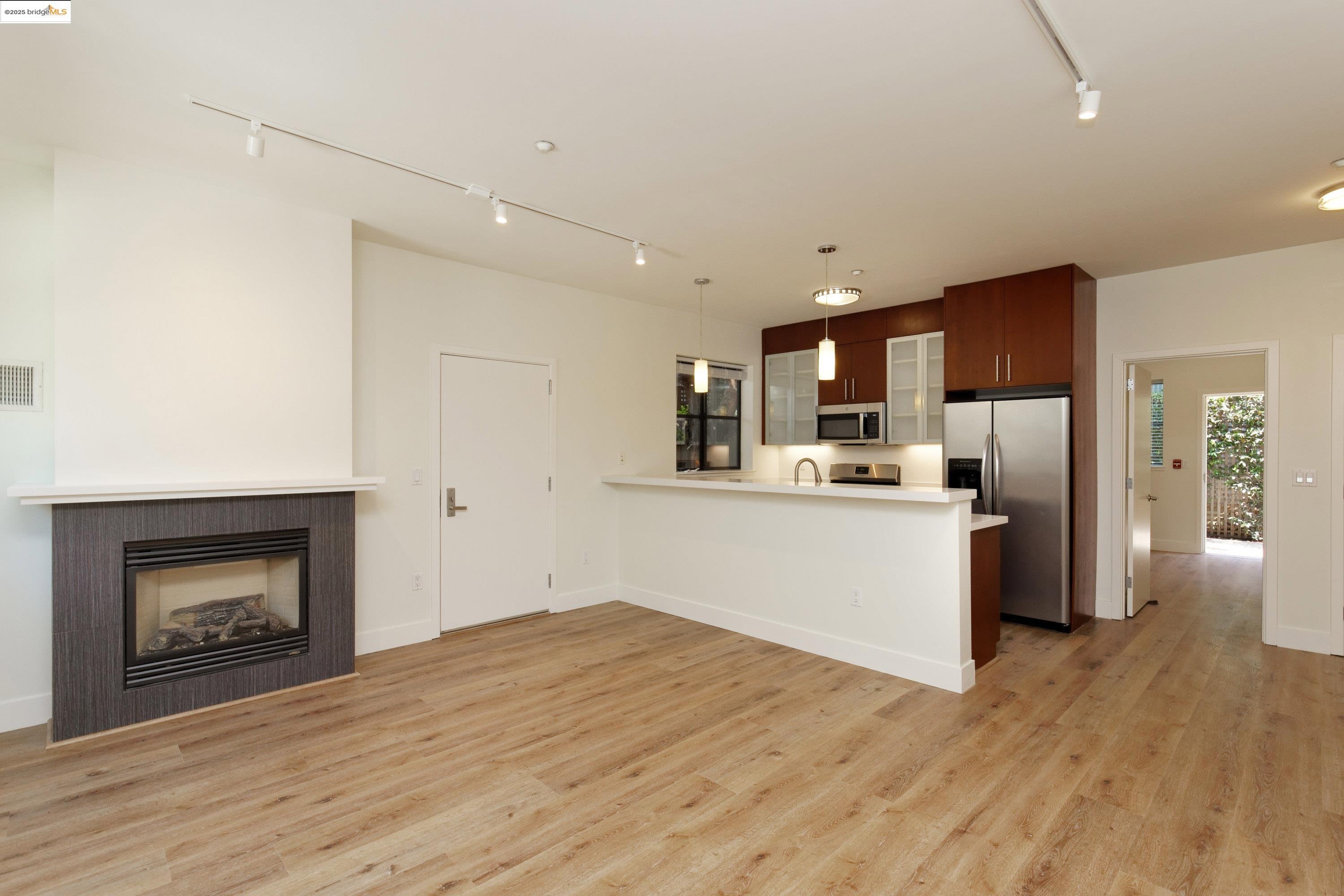Primary Photo for MLS#: 41109258