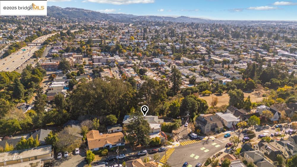 Detail Gallery Image 19 of 28 For 3186 Mckillop Rd, Oakland,  CA 94602 - – Beds | – Baths