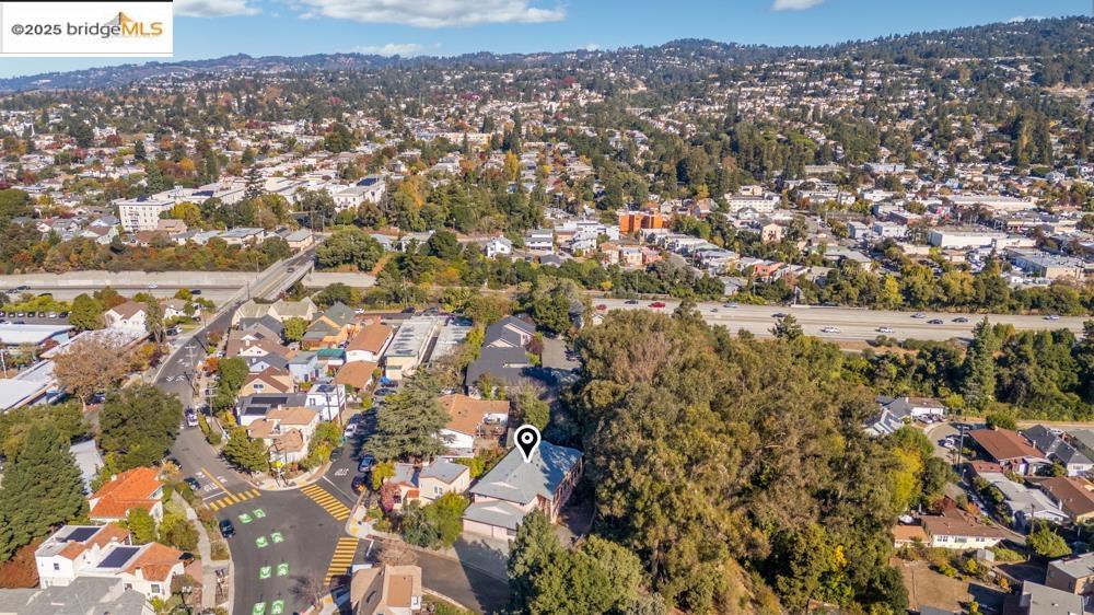 Detail Gallery Image 20 of 28 For 3186 Mckillop Rd, Oakland,  CA 94602 - – Beds | – Baths