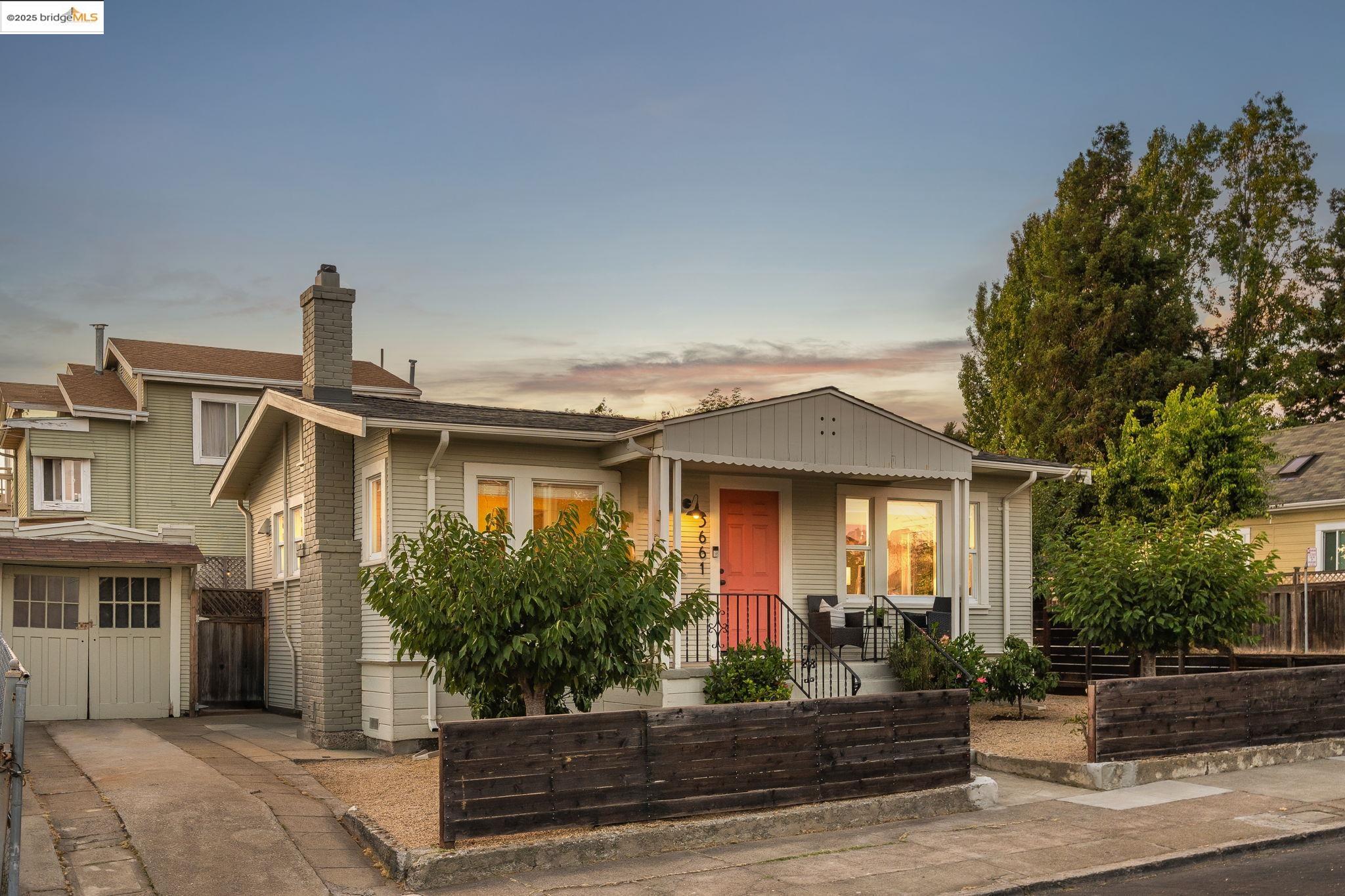 Detail Gallery Image 38 of 39 For 3661 Loma Vista, Oakland,  CA 94619 - 2 Beds | 1 Baths