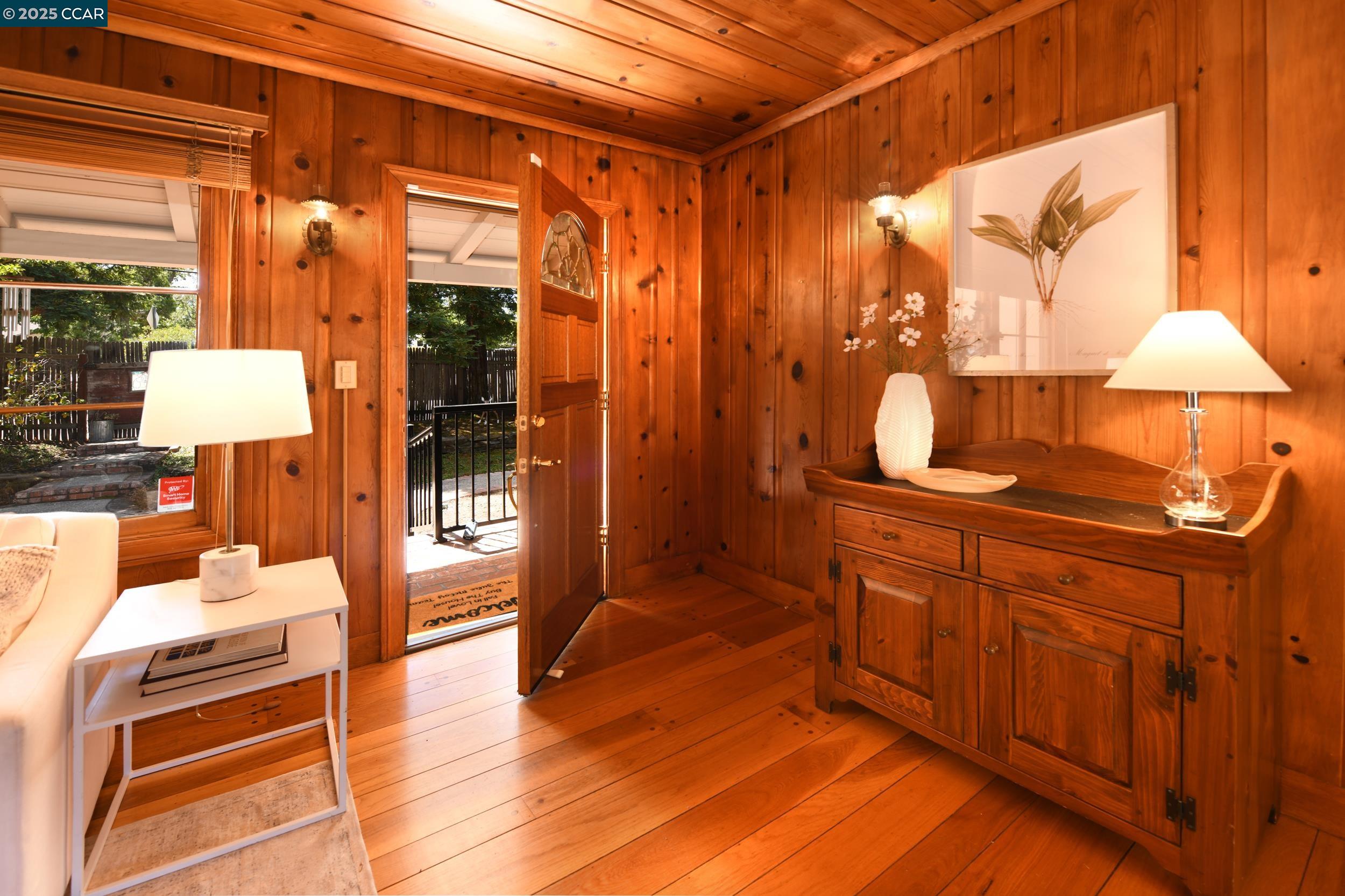 Detail Gallery Image 2 of 60 For 2128 San Miguel Dr, Walnut Creek,  CA 94596 - 4 Beds | 2 Baths