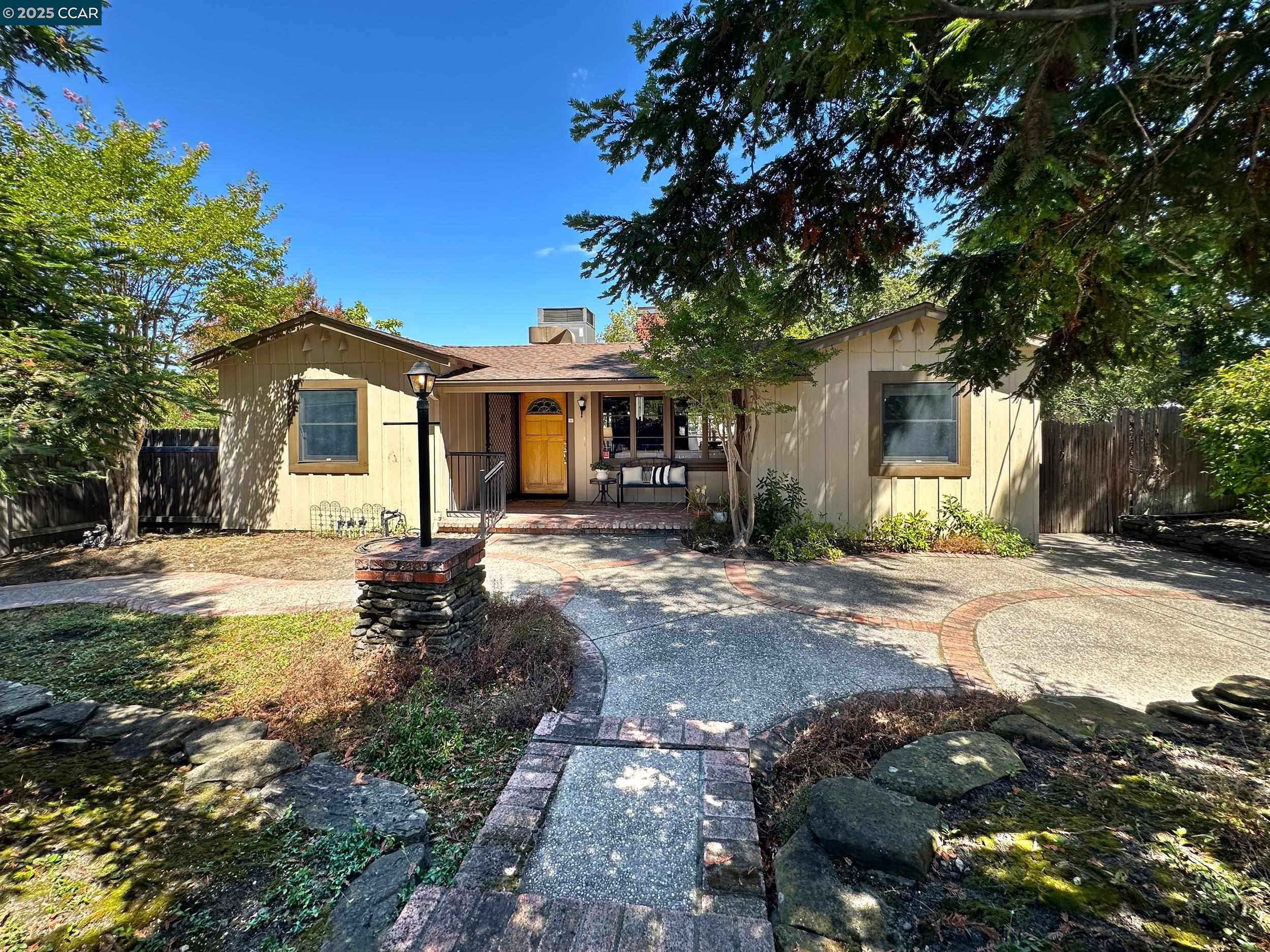 Detail Gallery Image 33 of 60 For 2128 San Miguel Dr, Walnut Creek,  CA 94596 - 4 Beds | 2 Baths