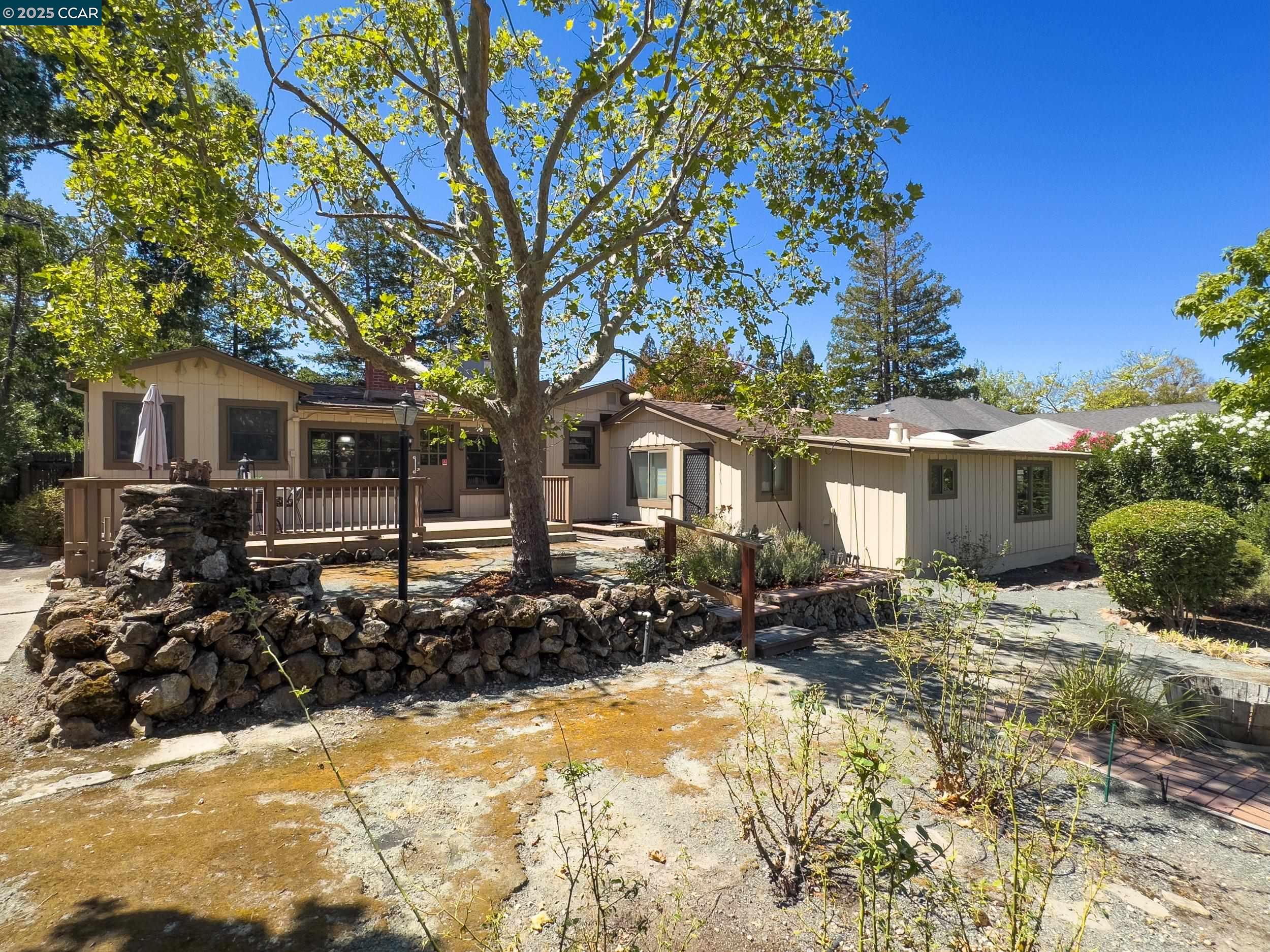 Detail Gallery Image 36 of 60 For 2128 San Miguel Dr, Walnut Creek,  CA 94596 - 4 Beds | 2 Baths