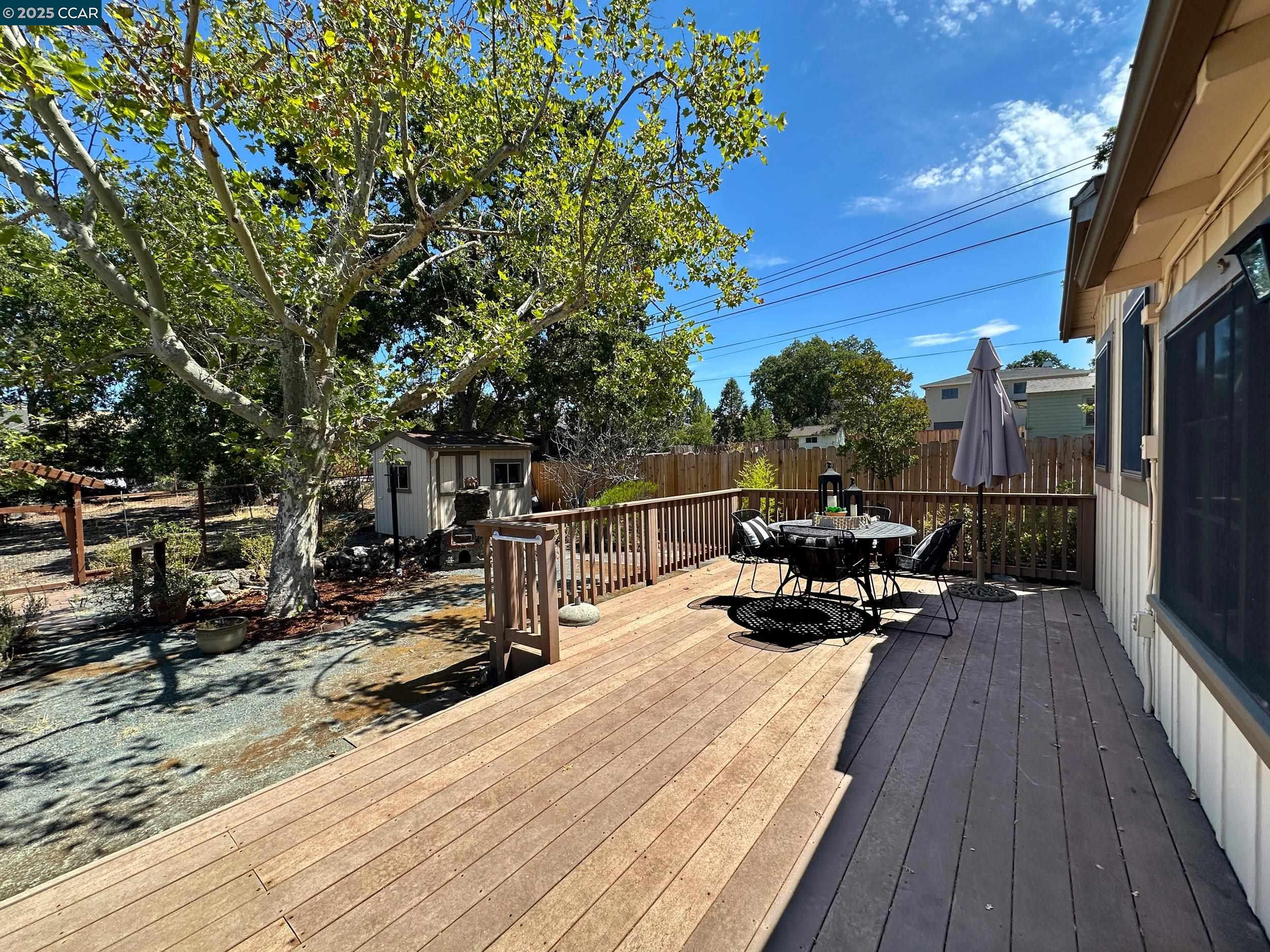 Detail Gallery Image 38 of 60 For 2128 San Miguel Dr, Walnut Creek,  CA 94596 - 4 Beds | 2 Baths