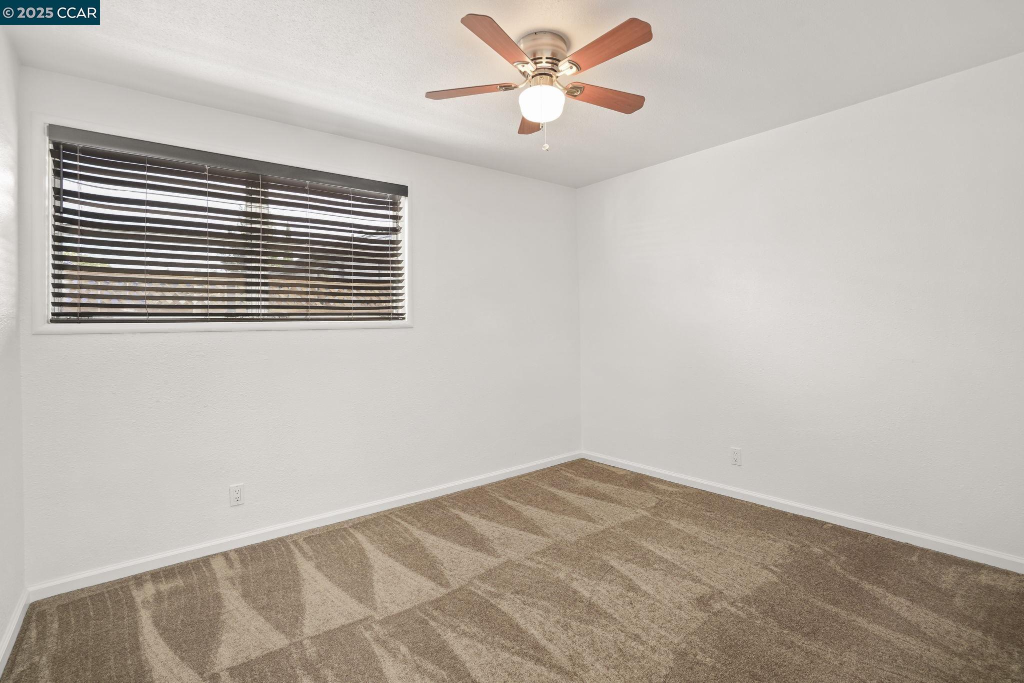 Detail Gallery Image 11 of 20 For 1942 Jacqueline Way, Concord,  CA 94519-1718 - 3 Beds | 1 Baths