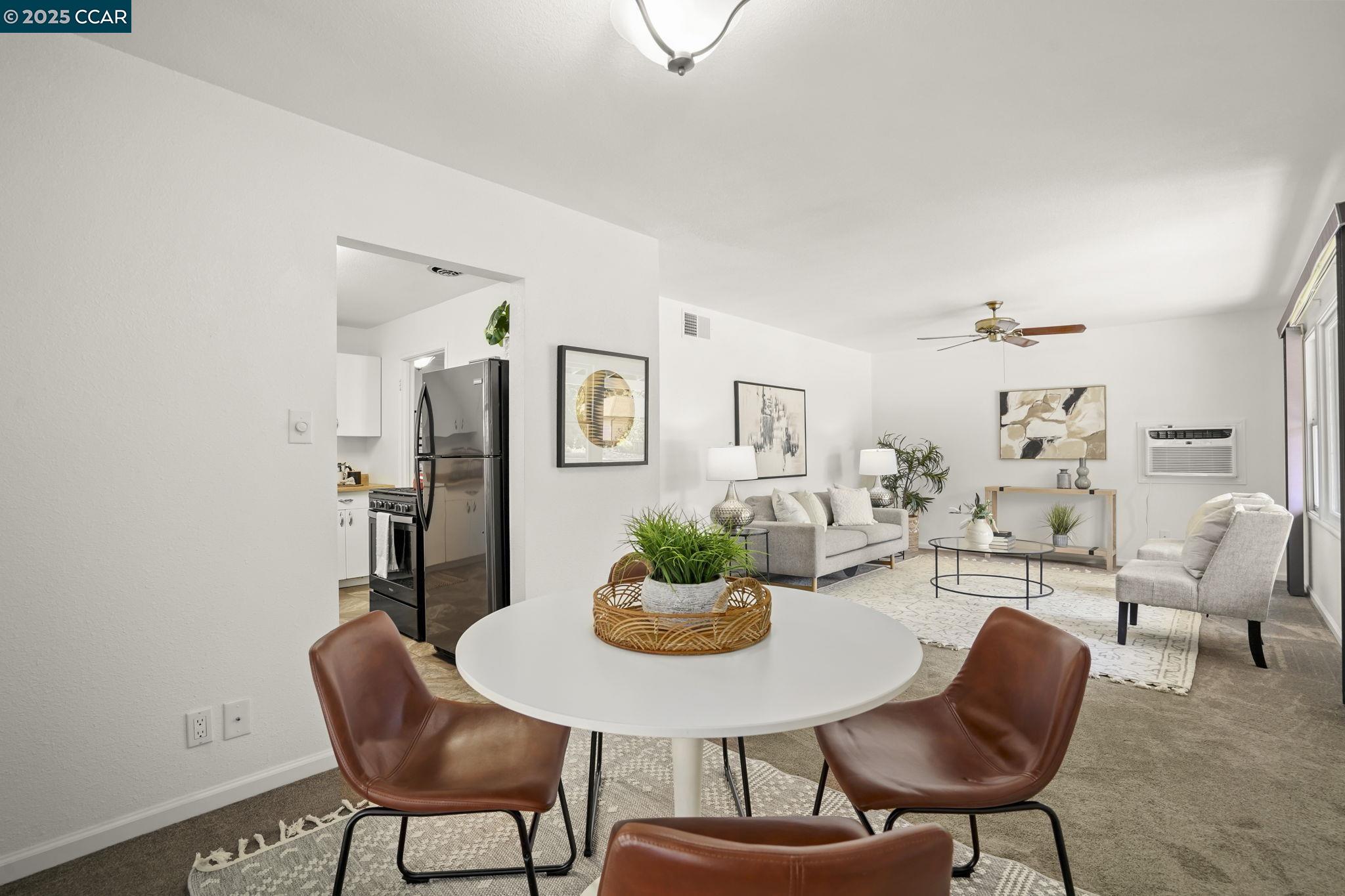 Detail Gallery Image 6 of 20 For 1942 Jacqueline Way, Concord,  CA 94519-1718 - 3 Beds | 1 Baths
