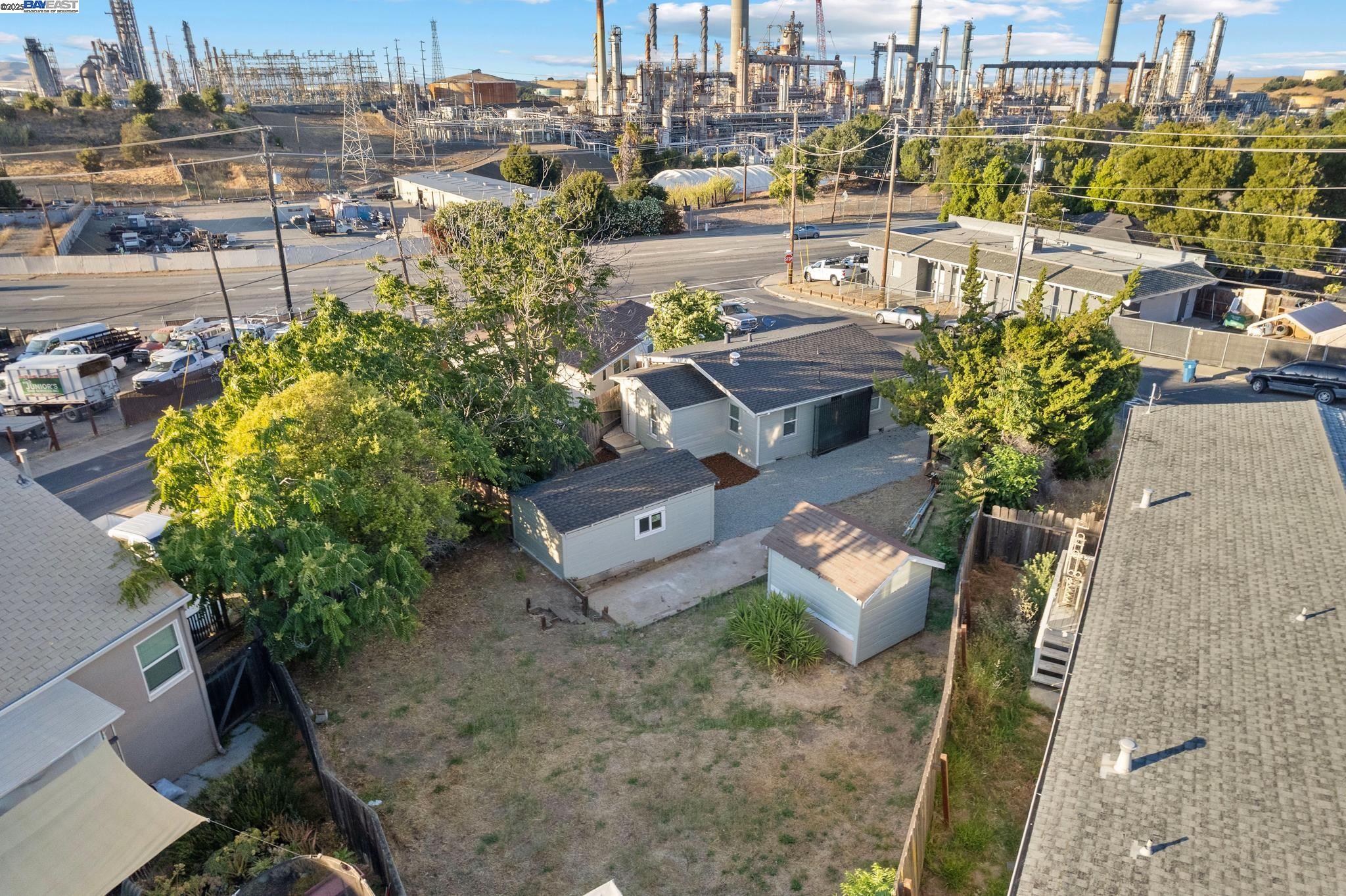 Detail Gallery Image 29 of 29 For 1385 Palm Ave, Martinez,  CA 94553 - 2 Beds | 1 Baths