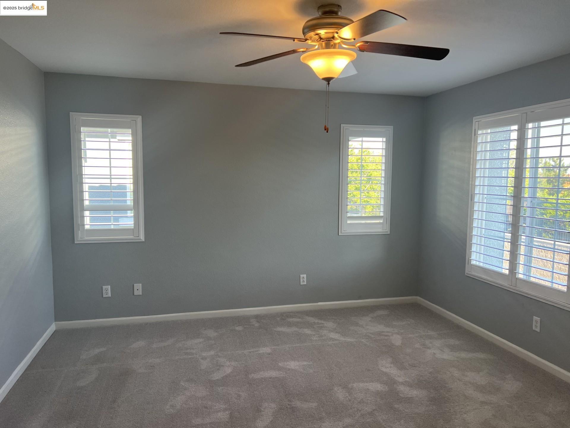 Detail Gallery Image 9 of 13 For 8725 Cortina Cir, Roseville,  CA 95678 - 3 Beds | 2/1 Baths