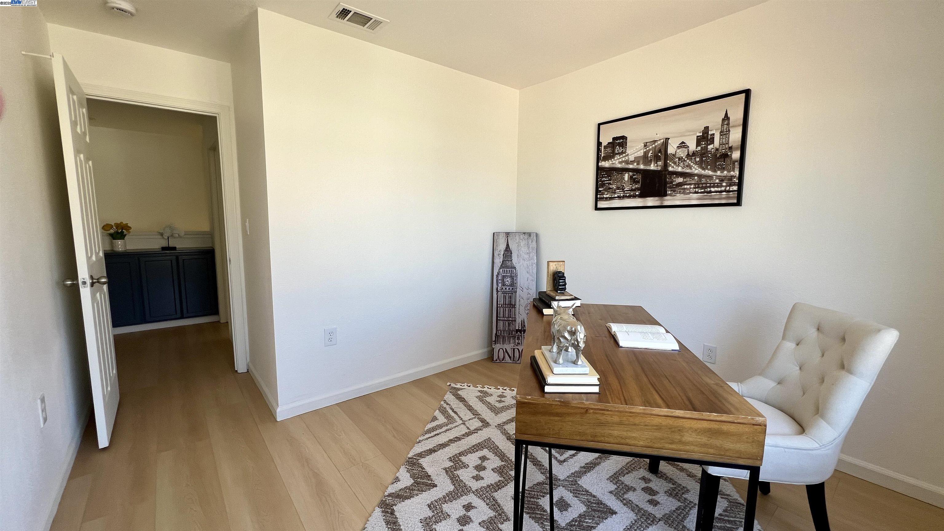 Detail Gallery Image 20 of 28 For 1028 Landmark Ct, Richmond,  CA 94806 - 4 Beds | 2/1 Baths