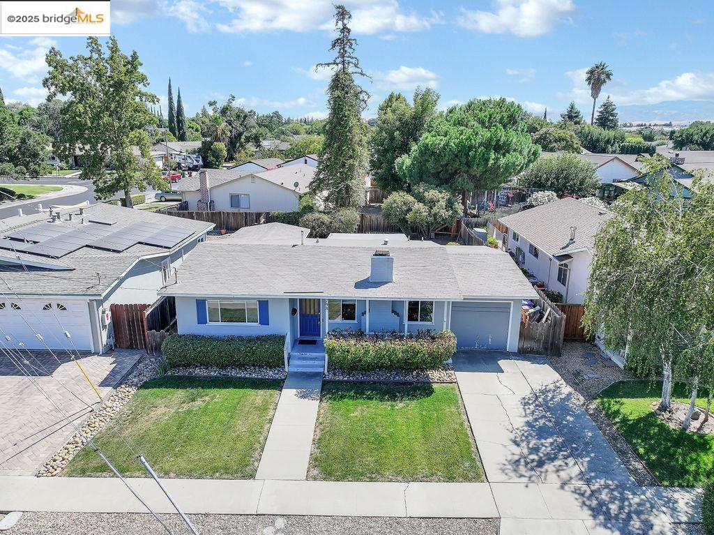Detail Gallery Image 13 of 16 For 798 Oak St, Brentwood,  CA 94513 - 2 Beds | 1 Baths