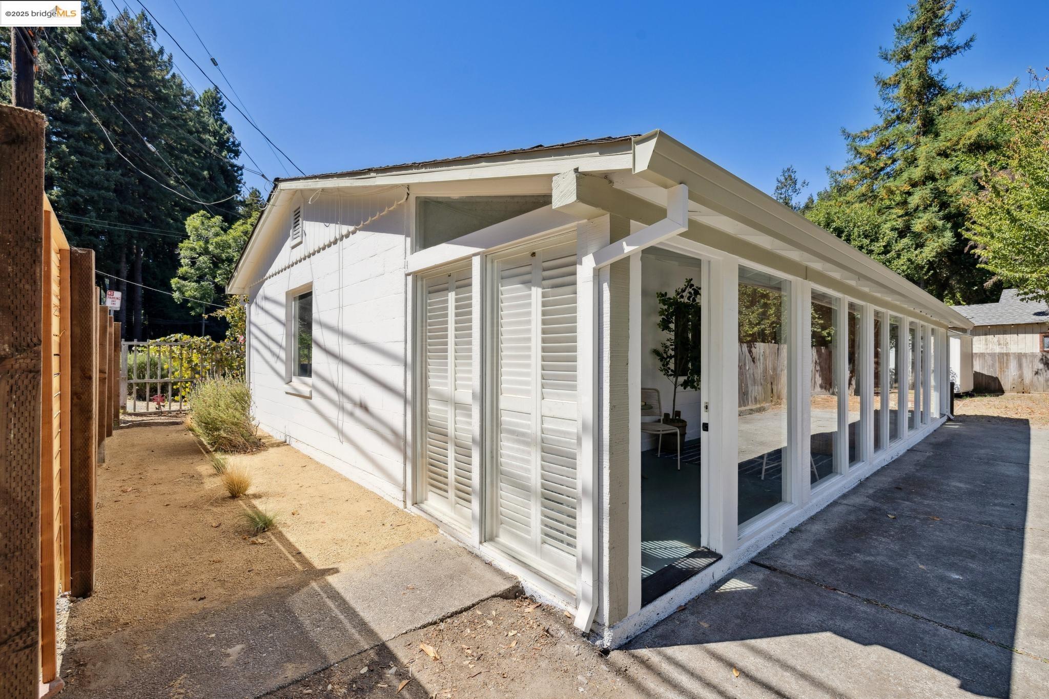 Detail Gallery Image 9 of 56 For 20495 Highway 116, Monte Rio,  CA 95462 - – Beds | – Baths