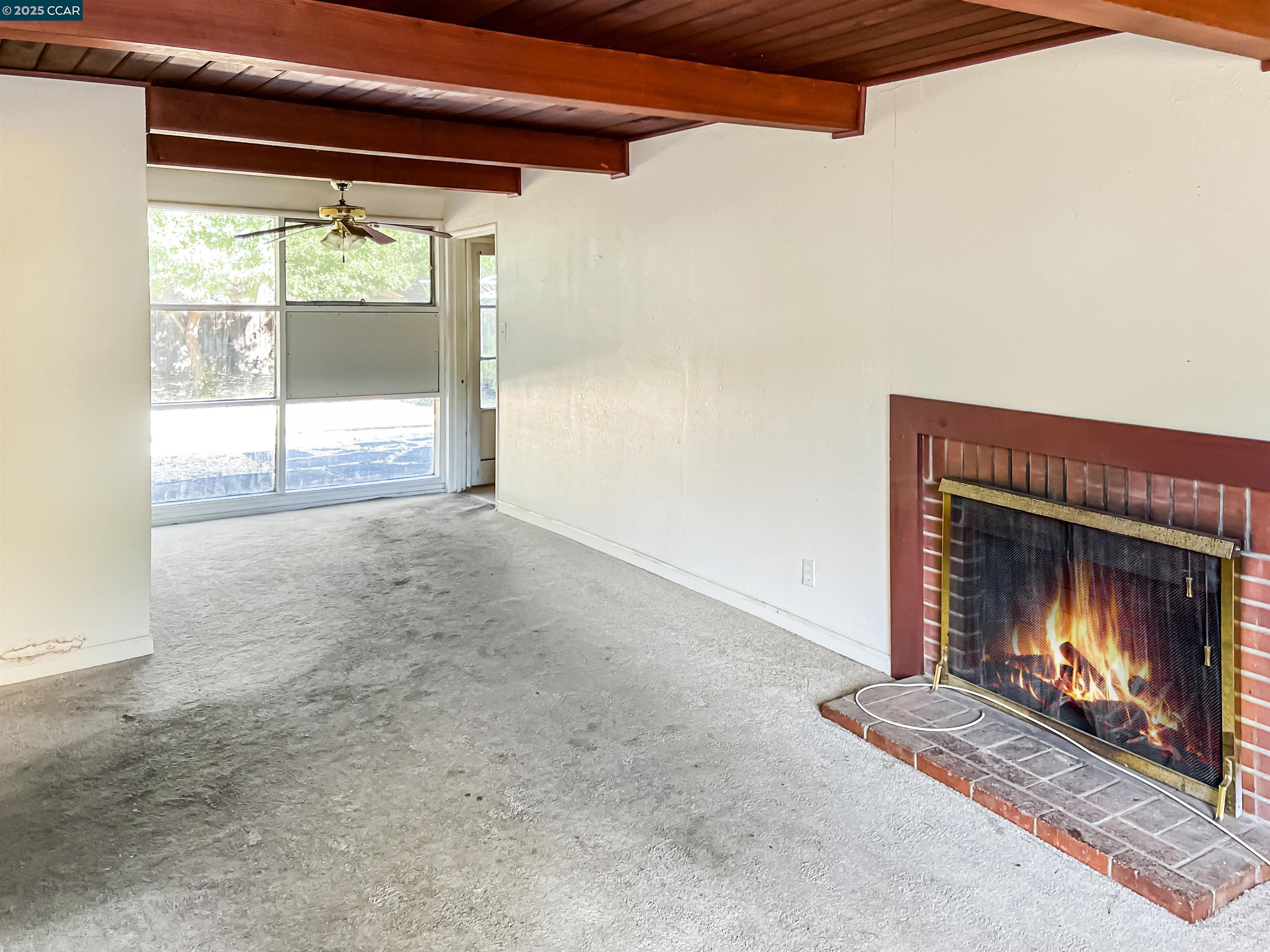 Detail Gallery Image 6 of 17 For 3107 Hacienda Dr, Concord,  CA 94519 - 3 Beds | 1 Baths