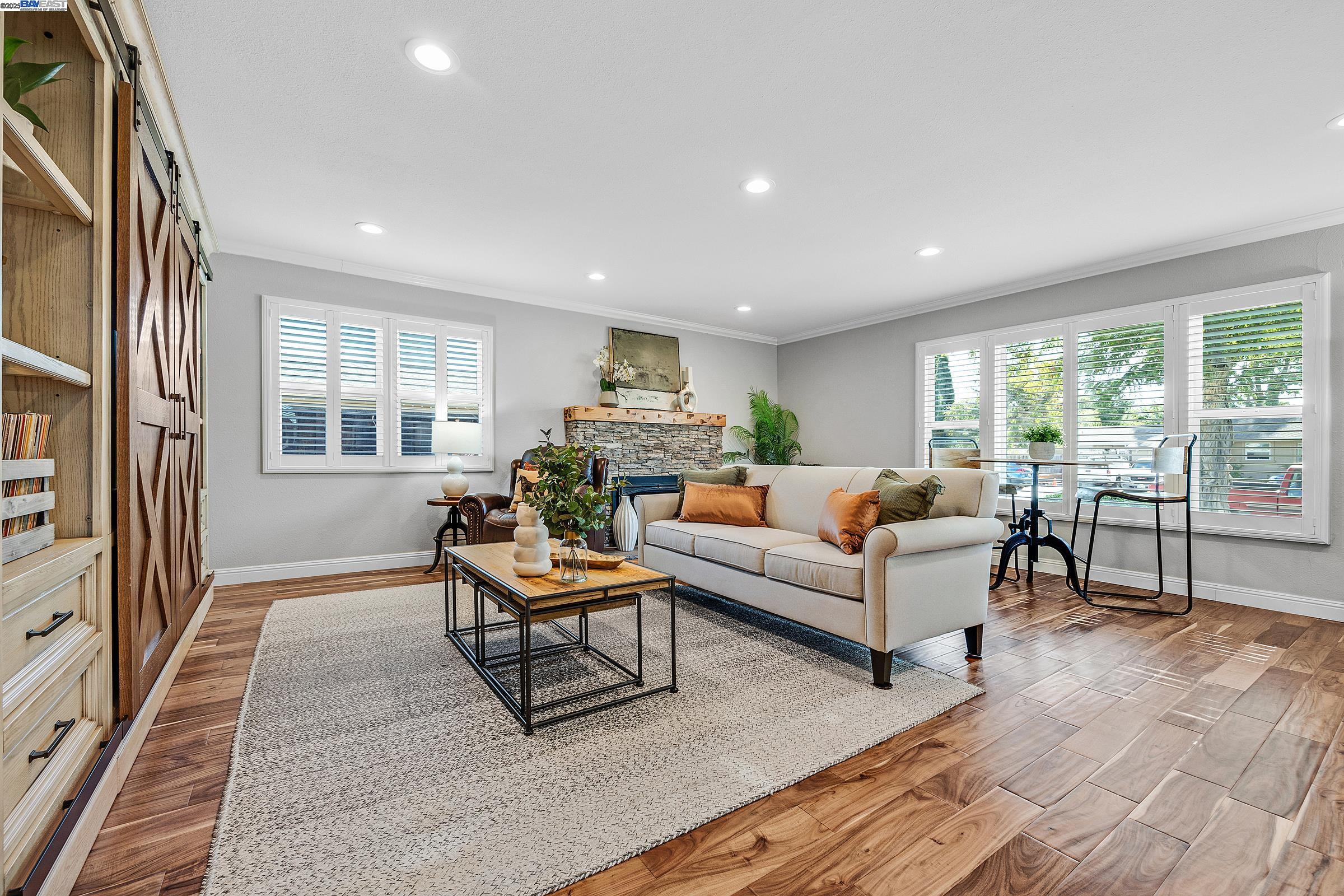 Detail Gallery Image 6 of 30 For 1815 Pine St, Livermore,  CA 94551 - 3 Beds | 1 Baths