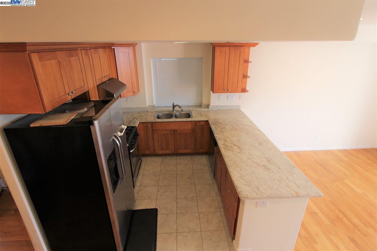 Detail Gallery Image 7 of 18 For 15667 Liberty St, San Leandro,  CA 94578 - 3 Beds | 2/1 Baths