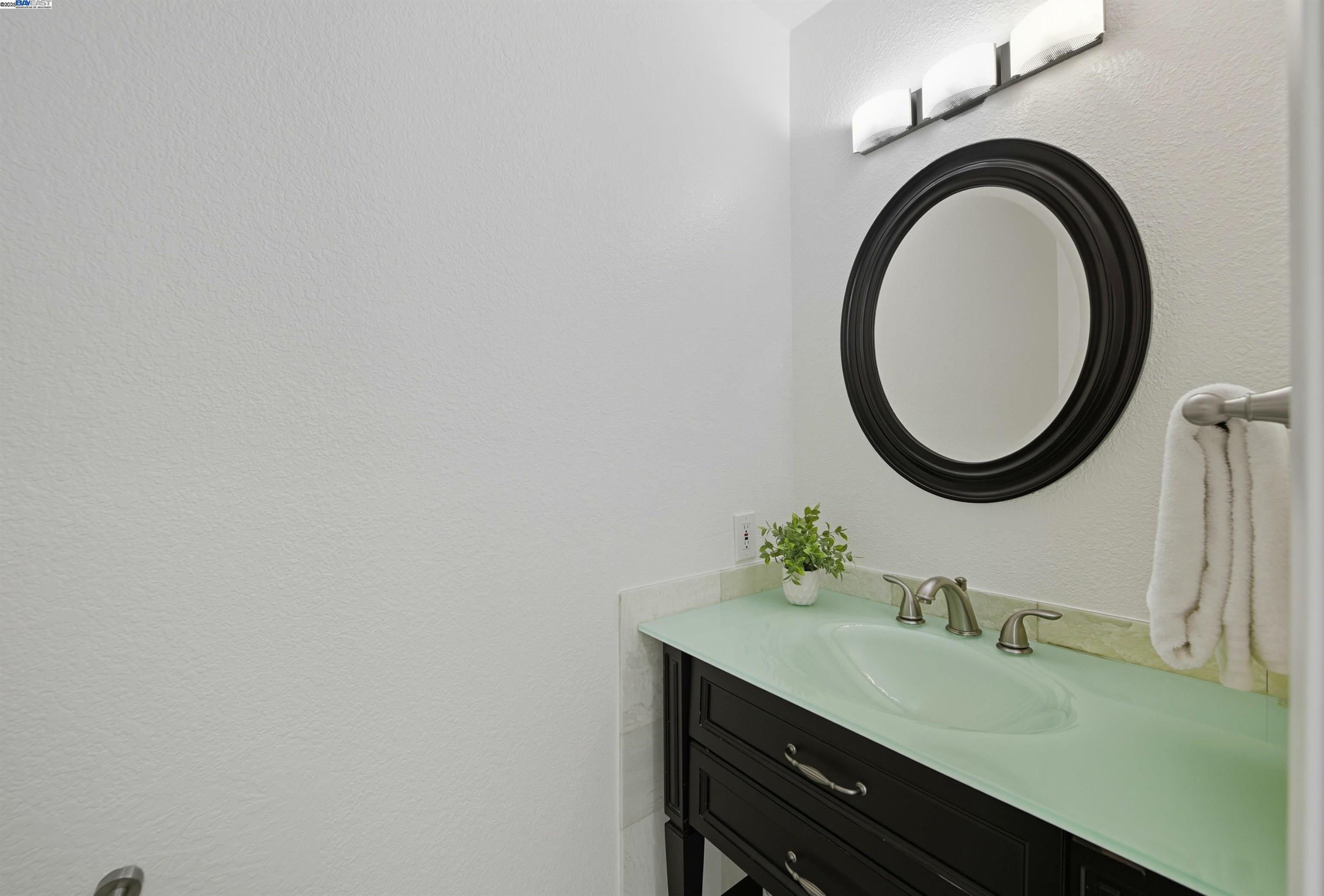 Photo #35: 41109286 Listing: Photo #35