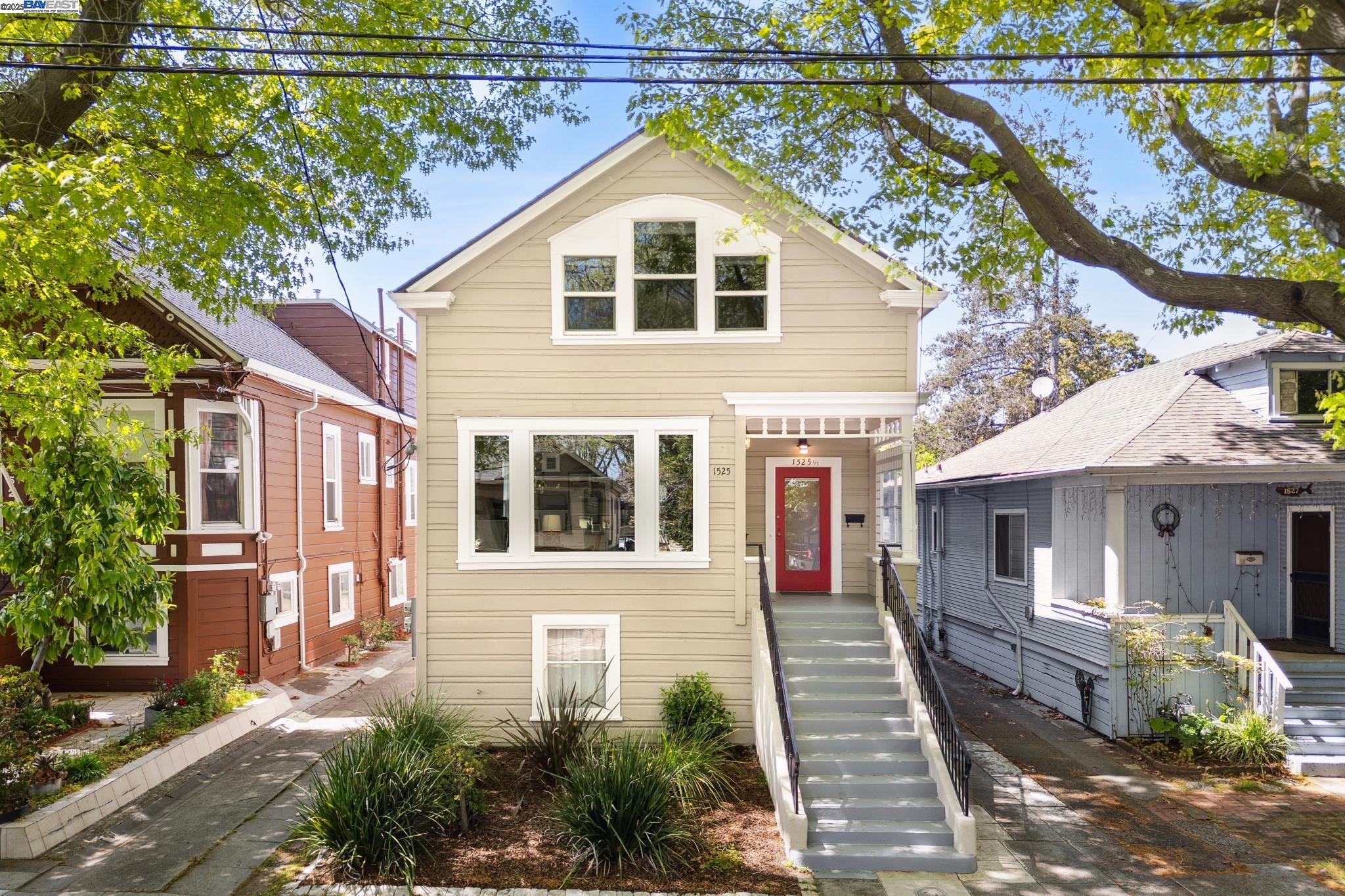 Detail Gallery Image 1 of 50 For 1525 Stanton St, Alameda,  CA 94501 - 4 Beds | 2 Baths